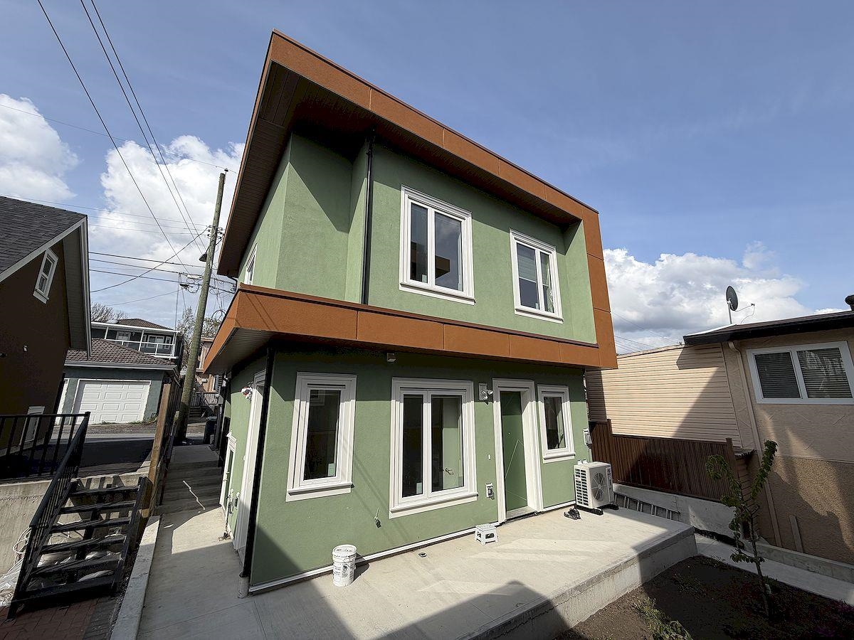 10XX E 62ND AVE VANCOUVER BC, Vancouver BC V5X 2H1, R3113221, BC,