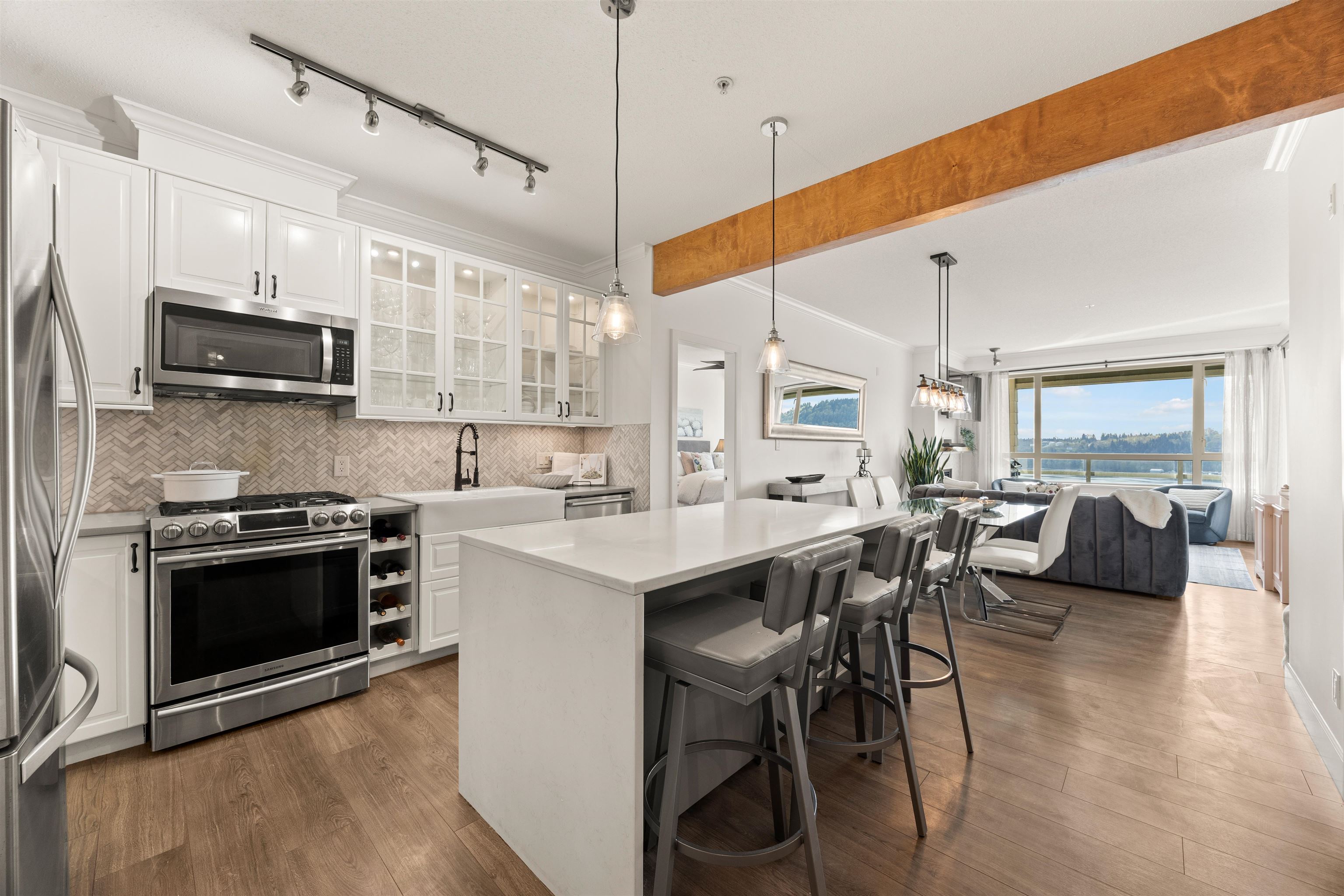 307 530 RAVEN WOODS DRIVE, R3113323, BC,