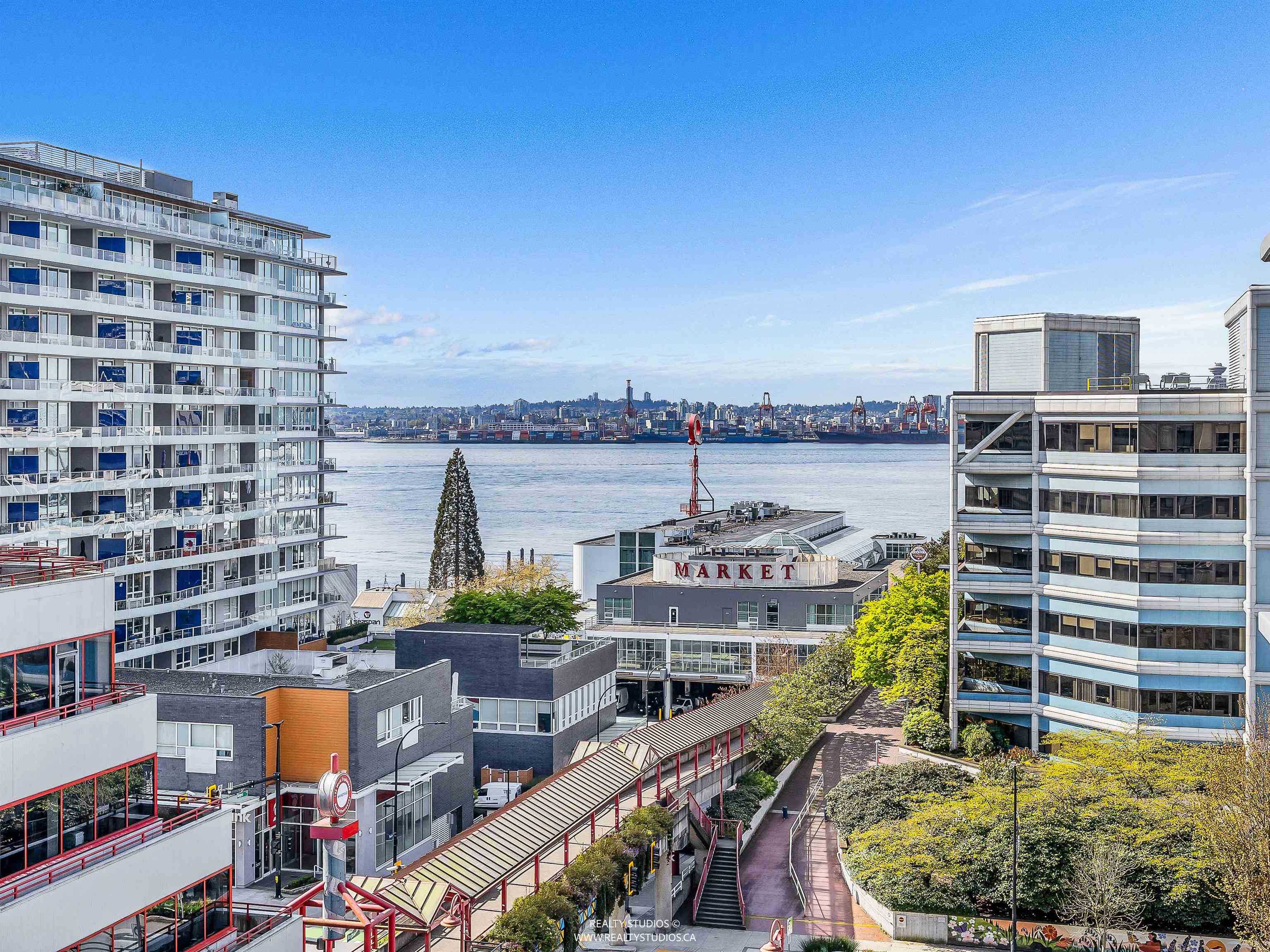 MLS® listing #R3113441 for sale located at 701 155 1ST STREET