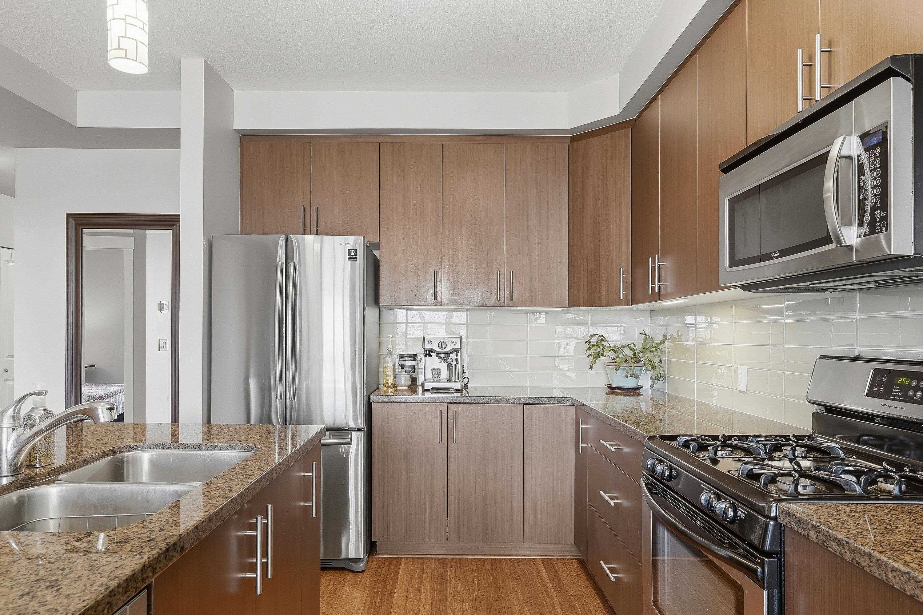 210 6077 LONDON ROAD, R3113452, BC,