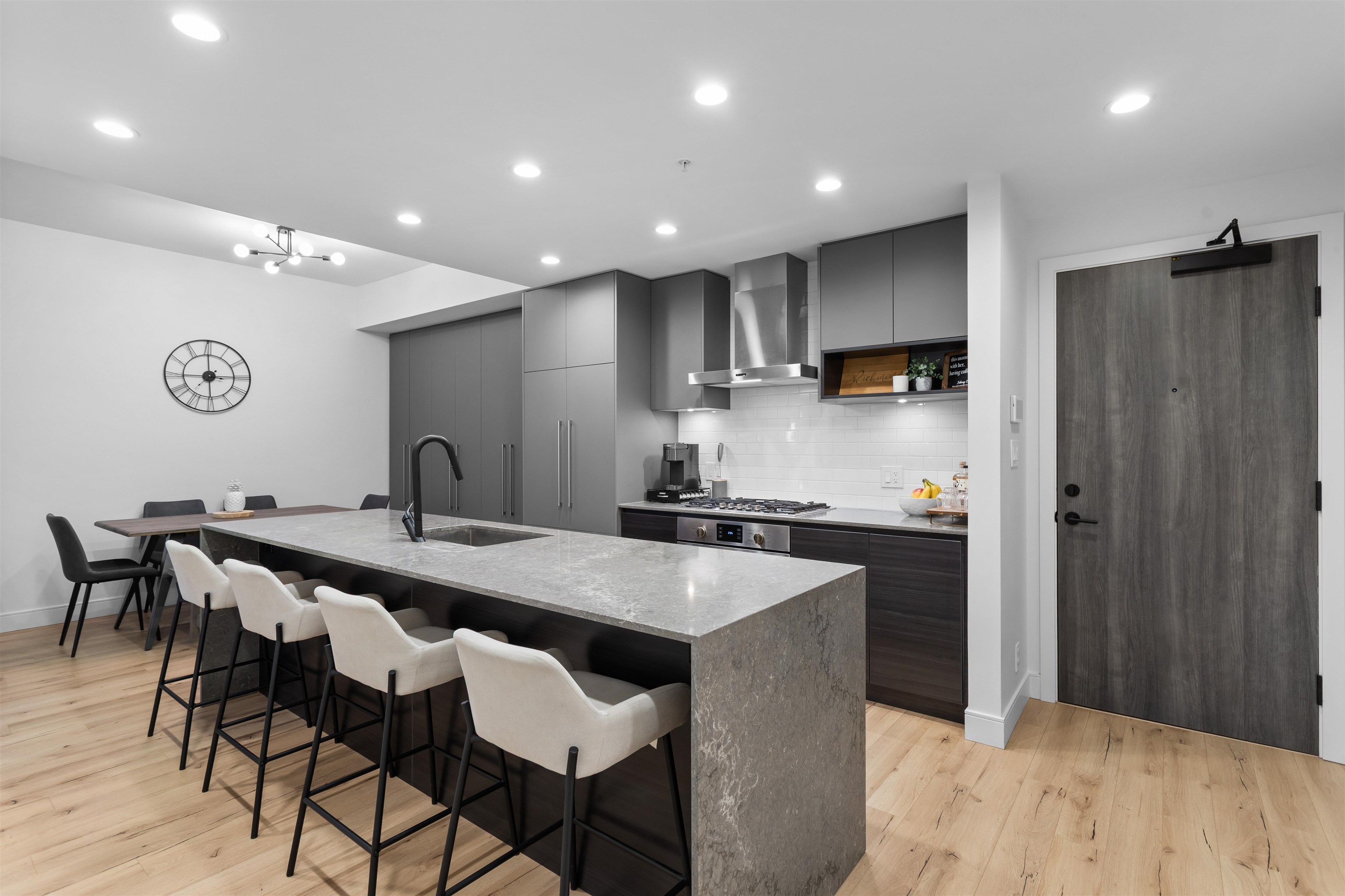 108 55 KLAHANIE DRIVE, R3113498, BC,