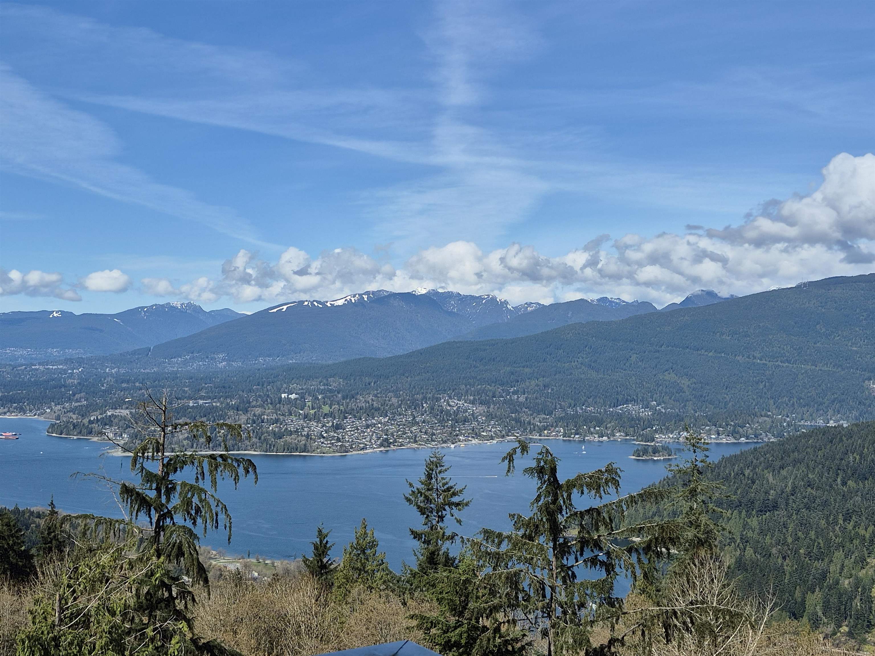 1108 9060 UNIVERSITY CRESCENT, R3113505, BC,