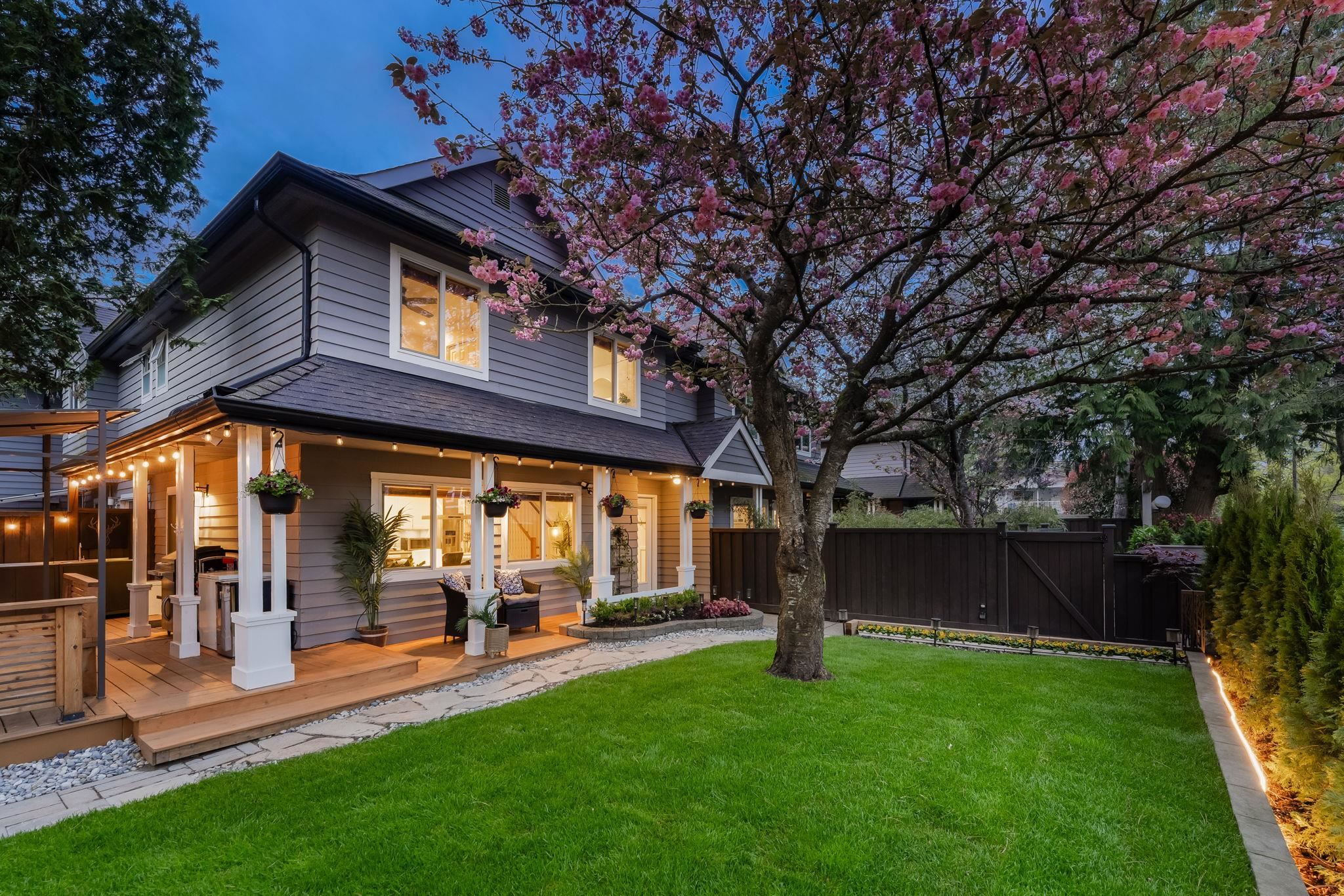 1 1255 15TH AVENUE, R3113777, BC,