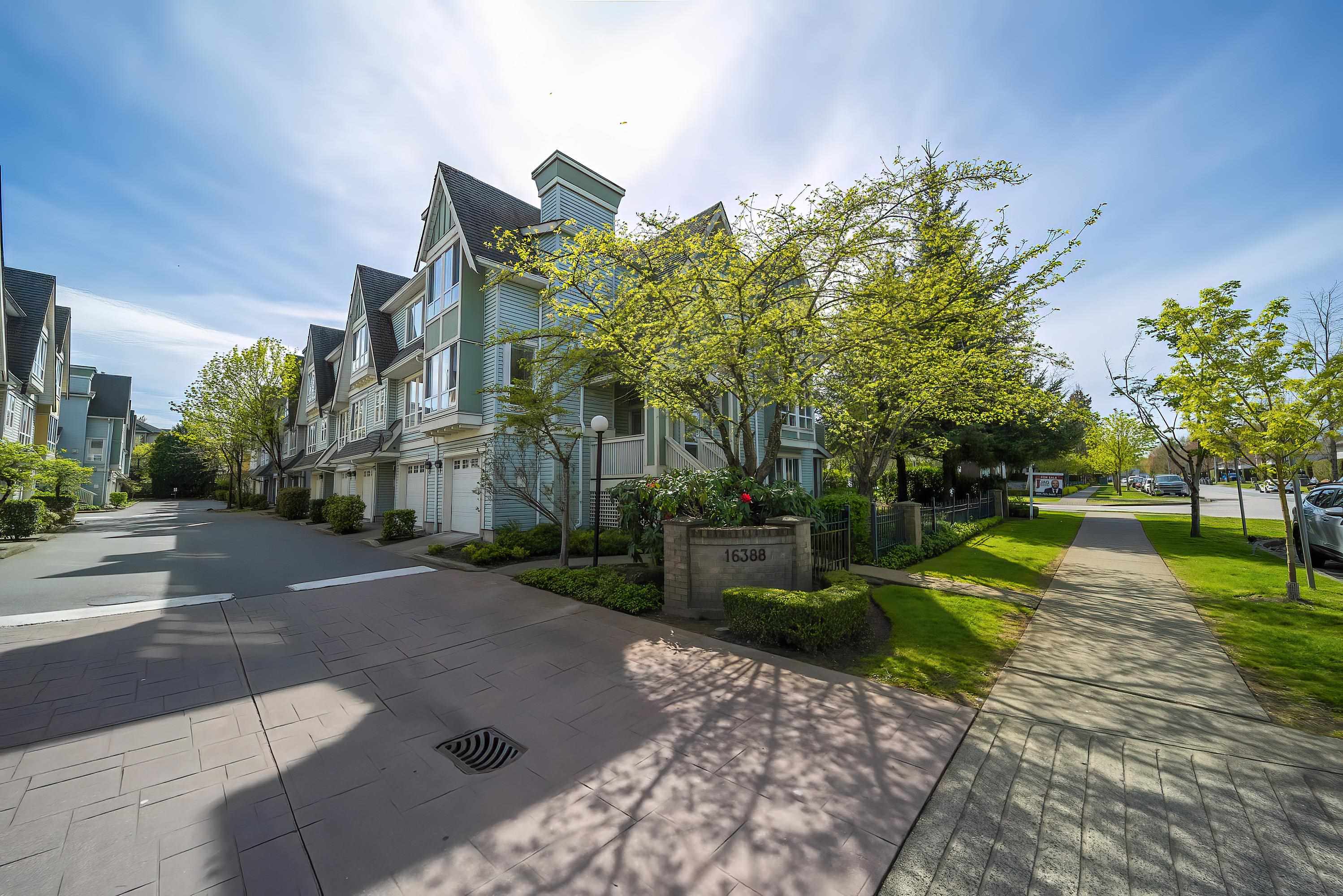 1 16388 85 AVENUE, R3113837, BC,