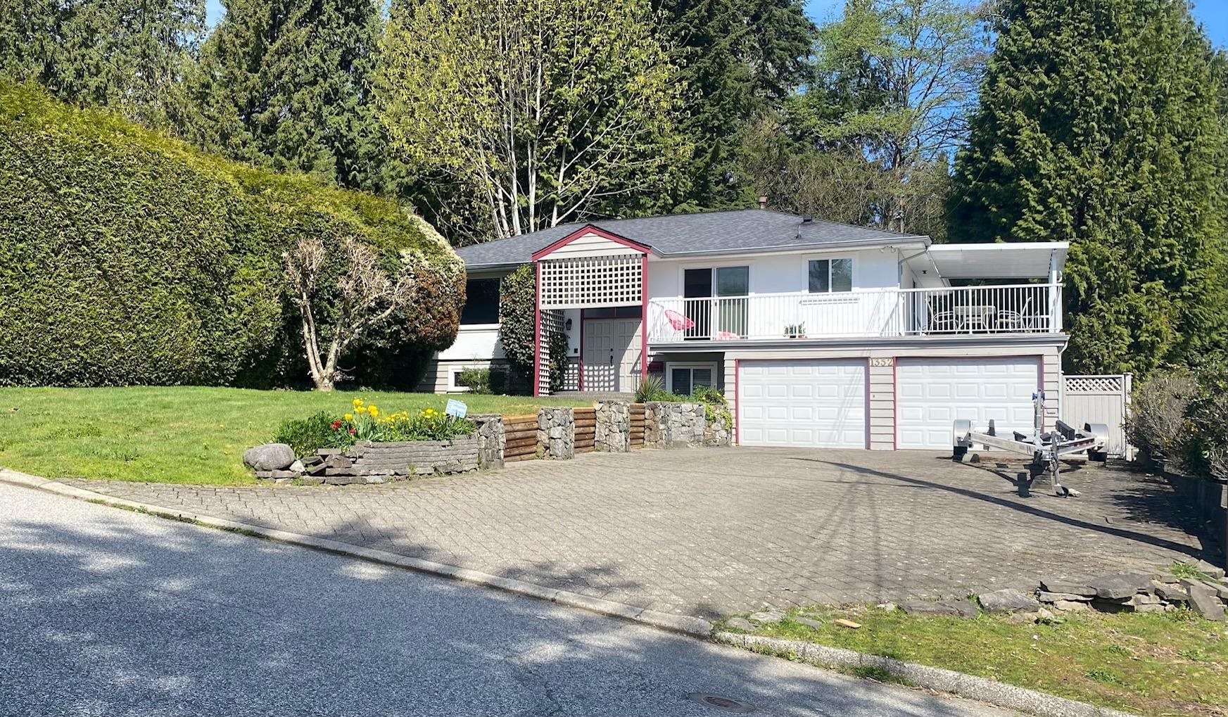 1352 E 16TH STREET, North Vancouver BC V7J 1L4, R3113975, BC,