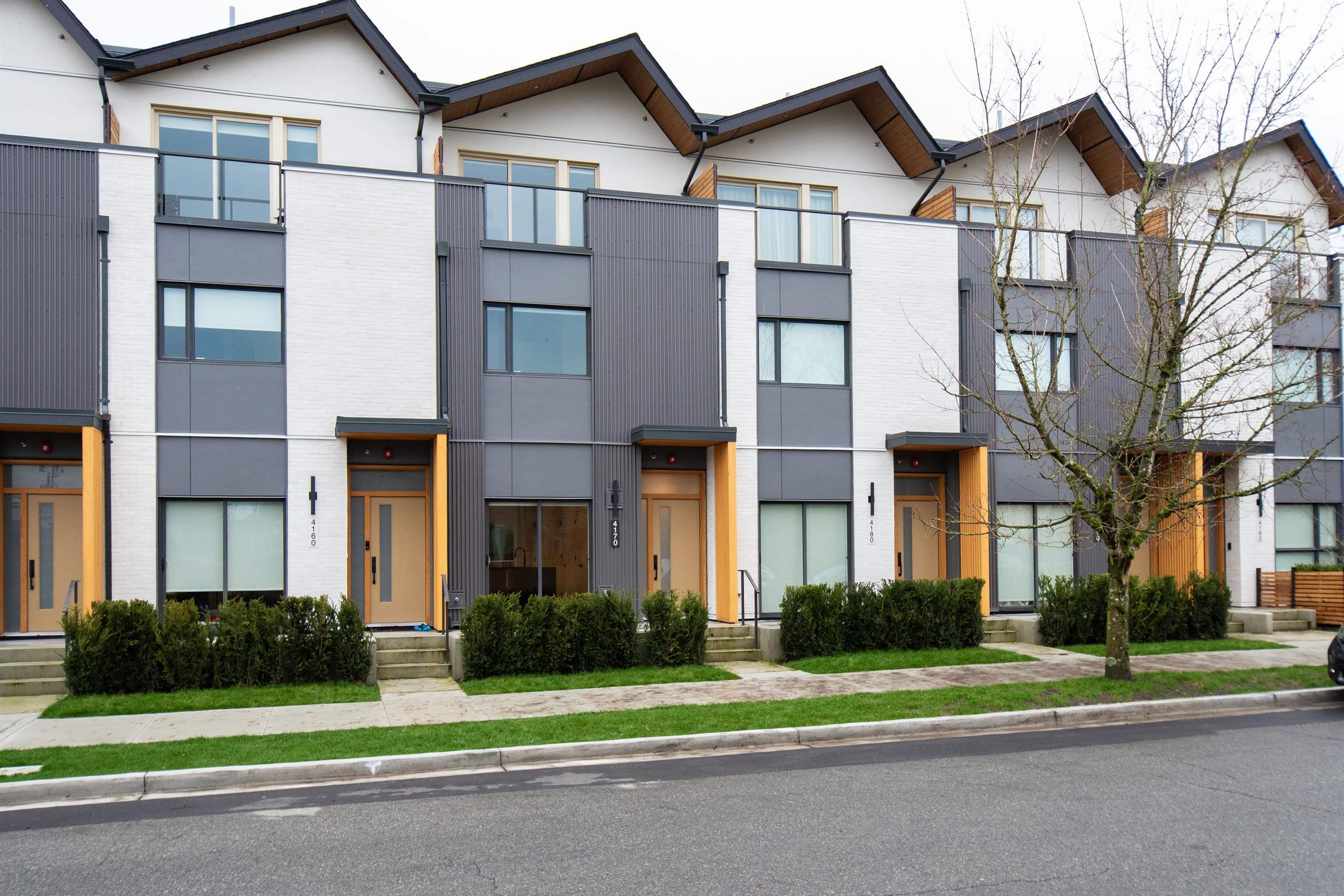 4170 COLUMBIA STREET, Vancouver BC V5Y 2J6, R3114020, BC,