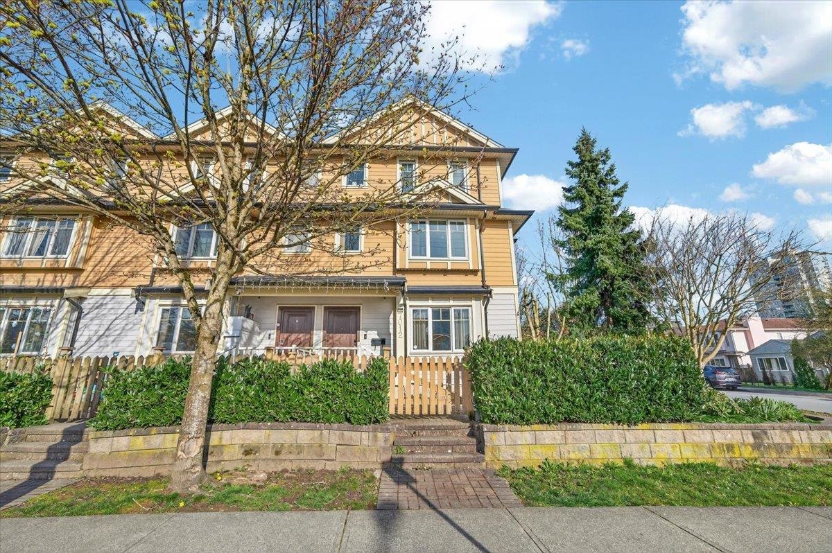 7012 GRIFFITHS AVENUE, Burnaby BC V5E 0B2, R3114037, BC,