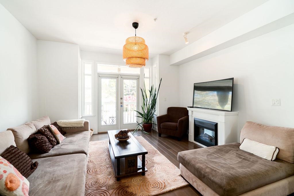 1 4388 MONCTON STREET, R3114039, BC,