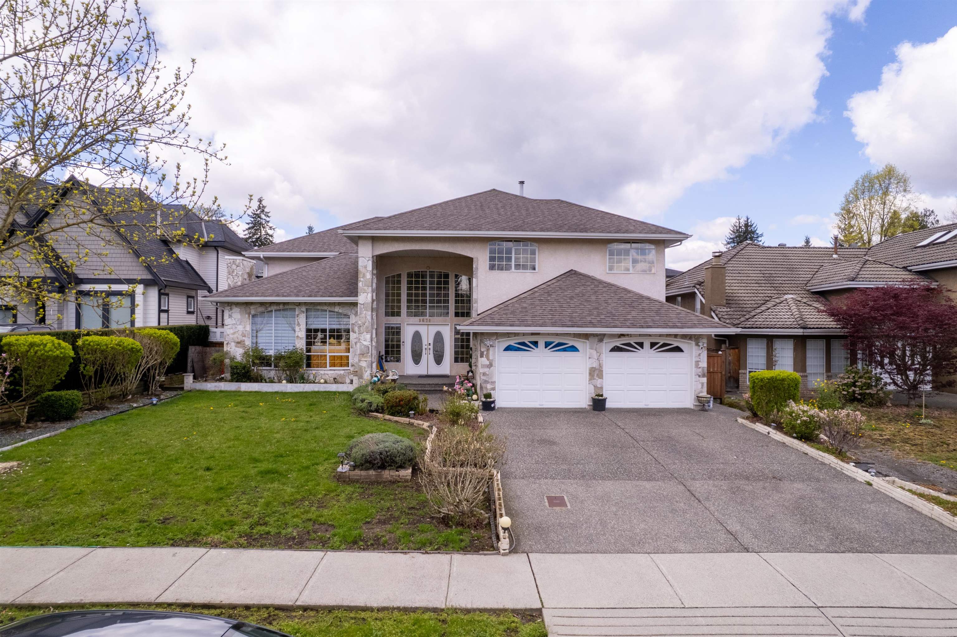 9671 157 STREET, Surrey BC V4N 2T2, R3114148, BC,