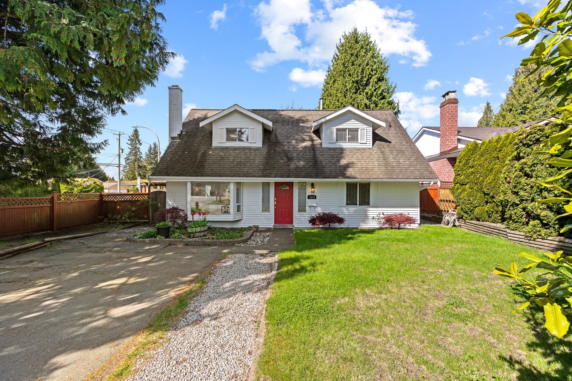 1619 138A STREET, Surrey BC V4A 7E6, R3114301, BC,