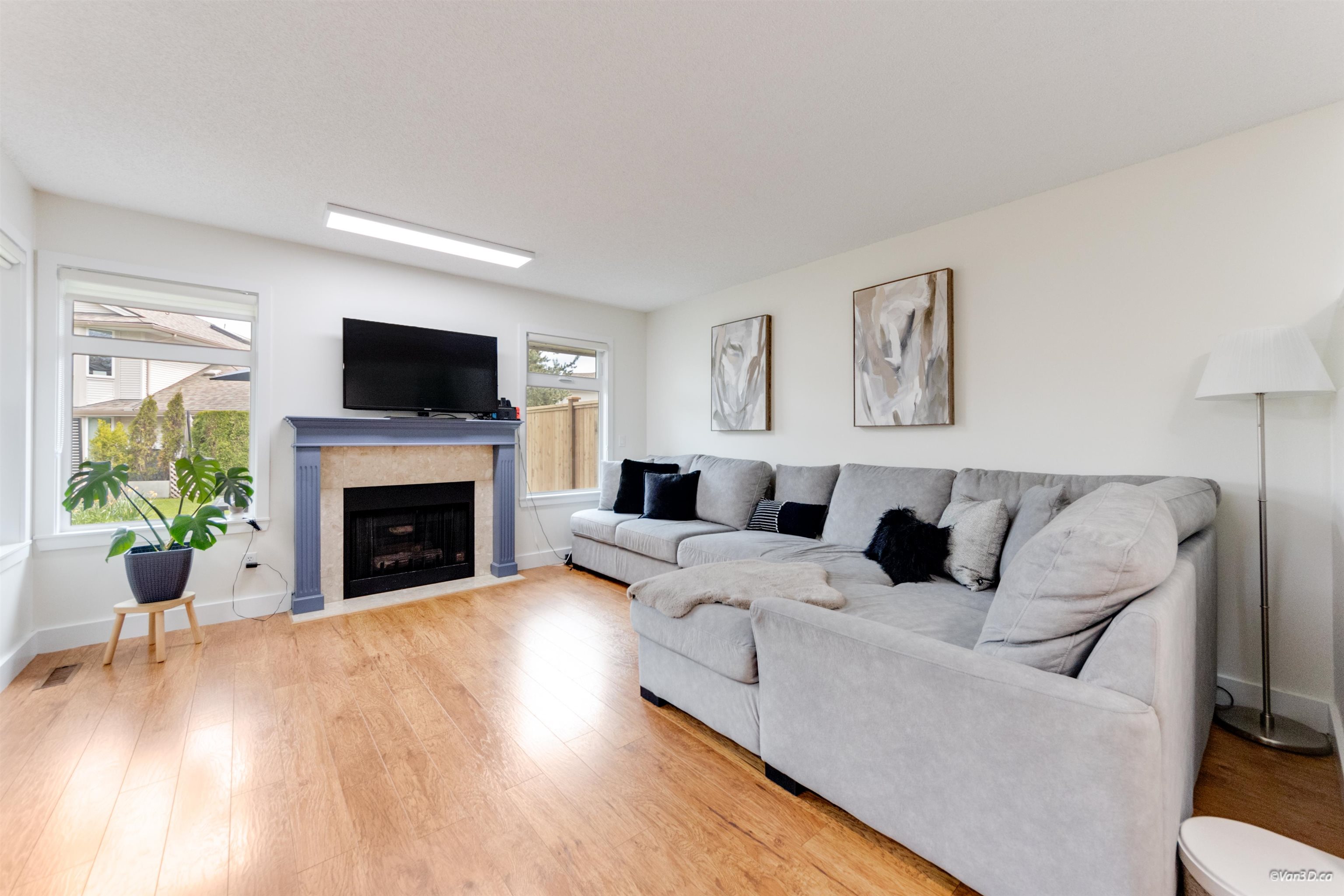 65 9045 WALNUT GROVE DRIVE, R3114375, BC,