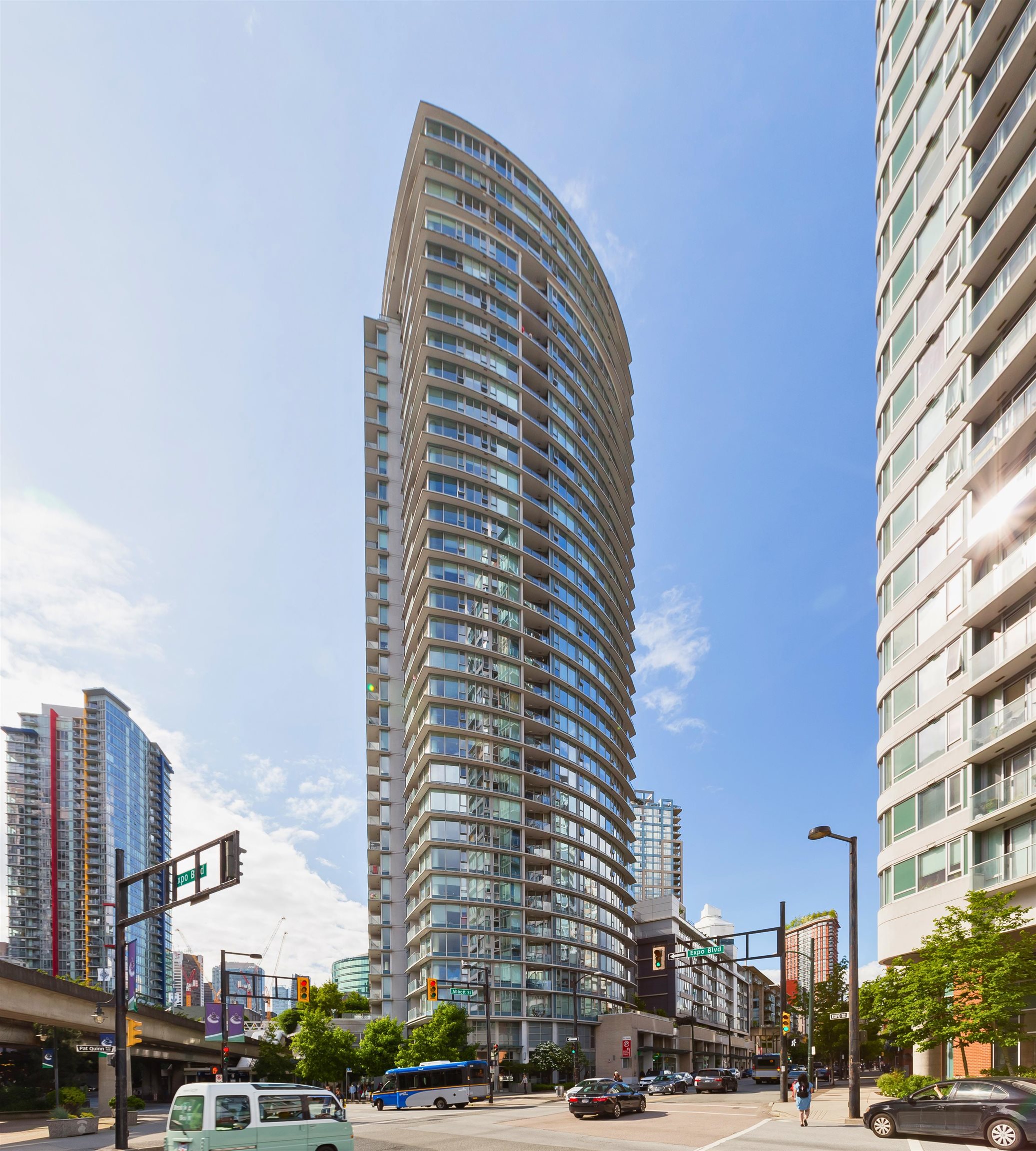 689 ABBOTT STREET, Vancouver BC V6B 0J2, R3114418, BC,