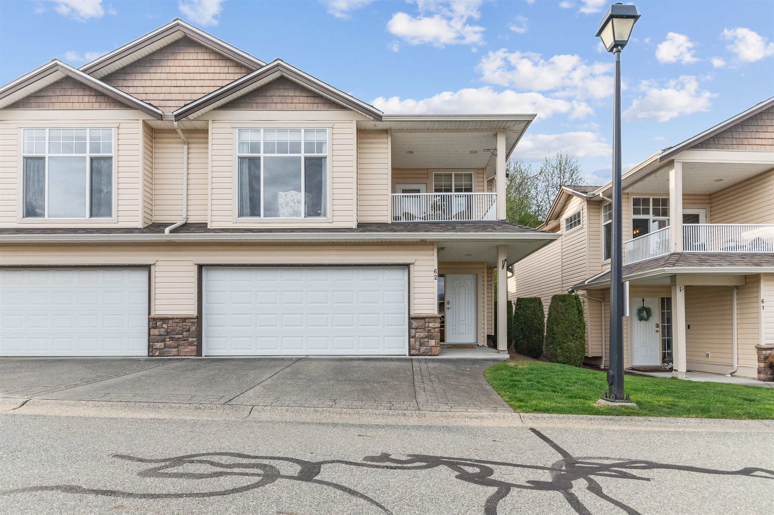 62 8590 SUNRISE DRIVE, R3114588, BC,