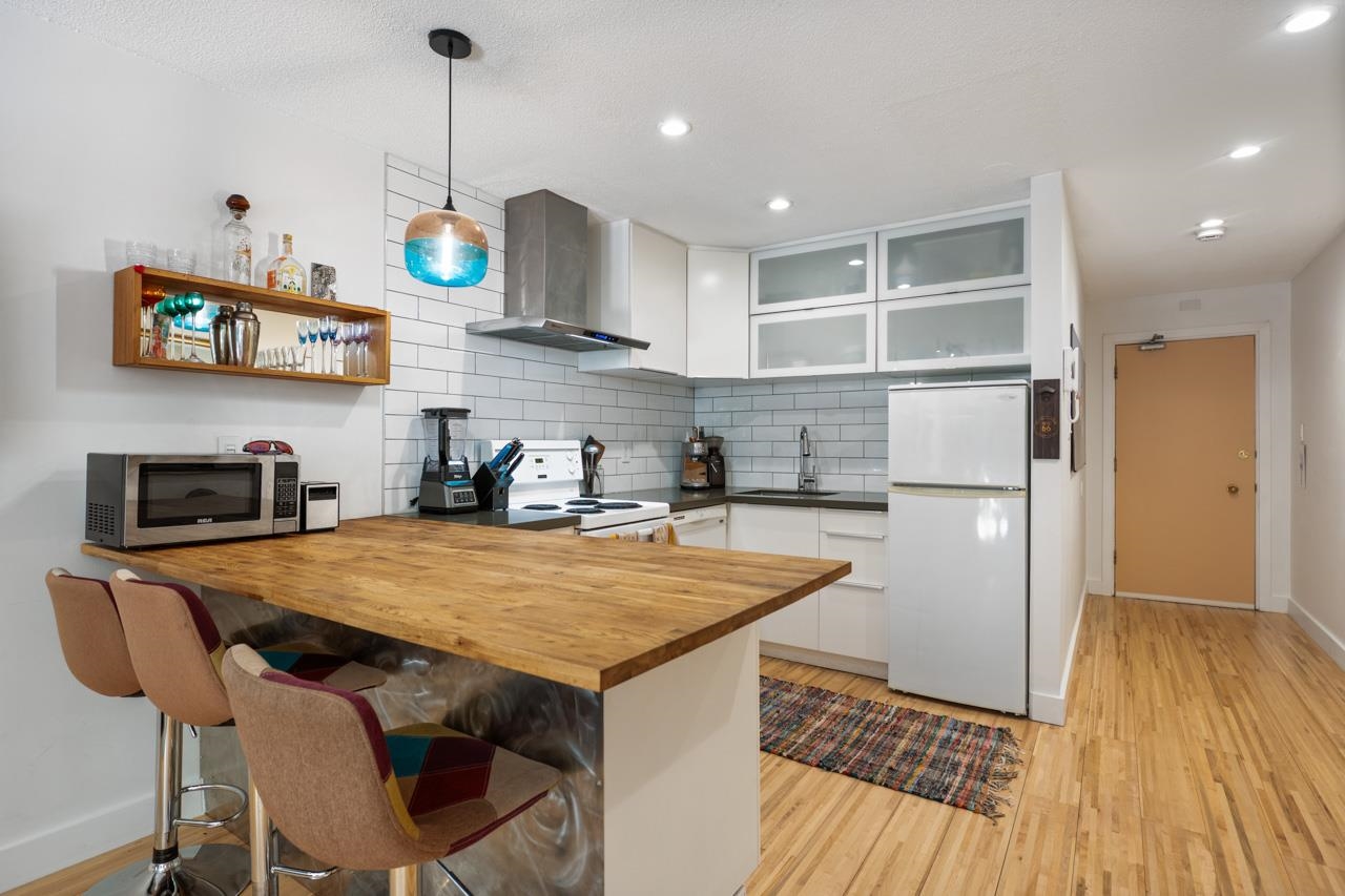 109 36 14TH AVENUE, R3114768, BC,