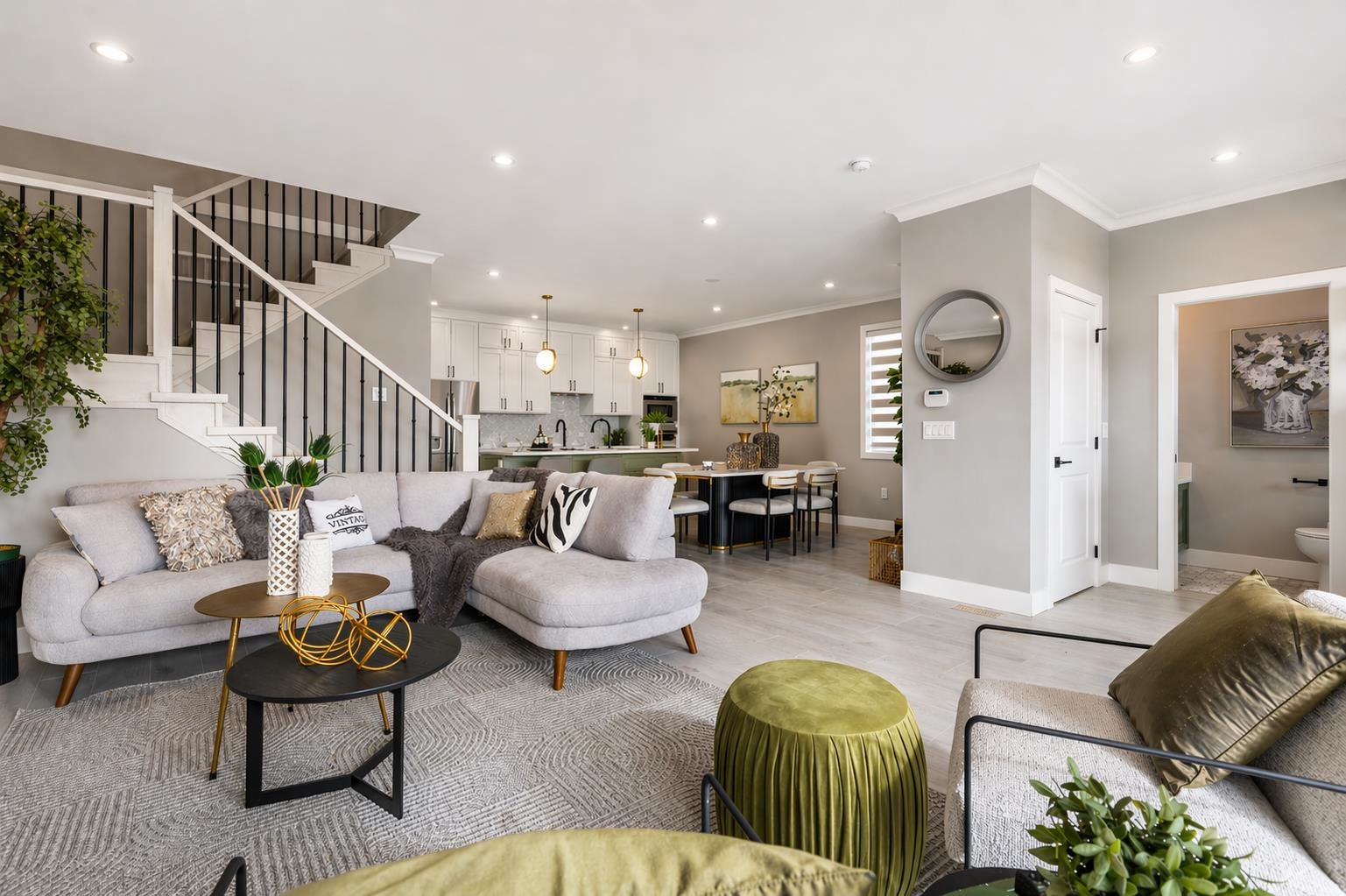 1 1211 THOMAS AVENUE, R3114906, BC,