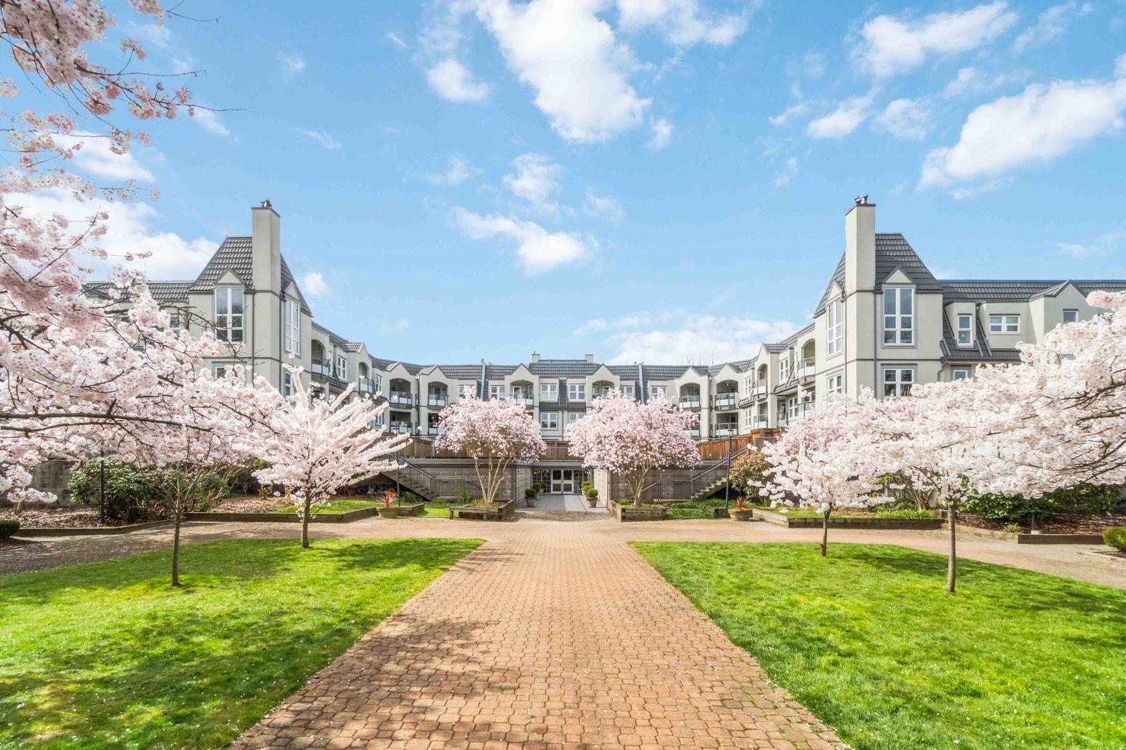 301 99 BEGIN STREET, R3115113, BC,