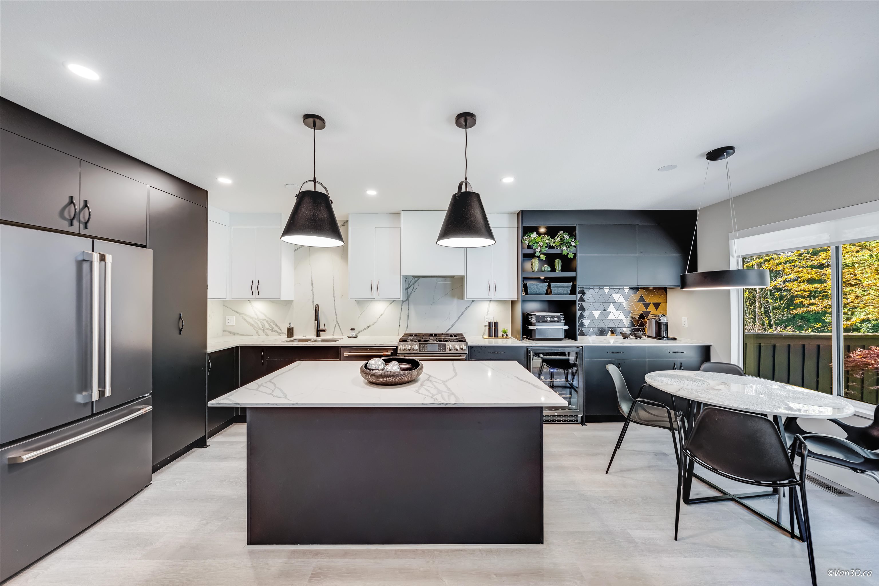 127 2998 ROBSON DRIVE, R3115172, BC,