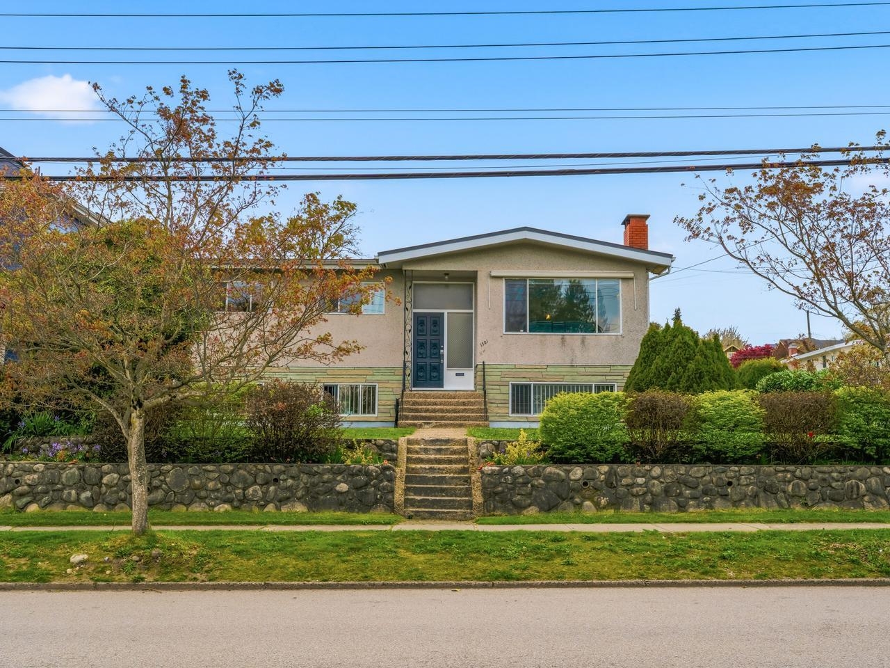 1501 EIGHTH AVENUE, New Westminster BC V3M 2S5, R3115189, BC,