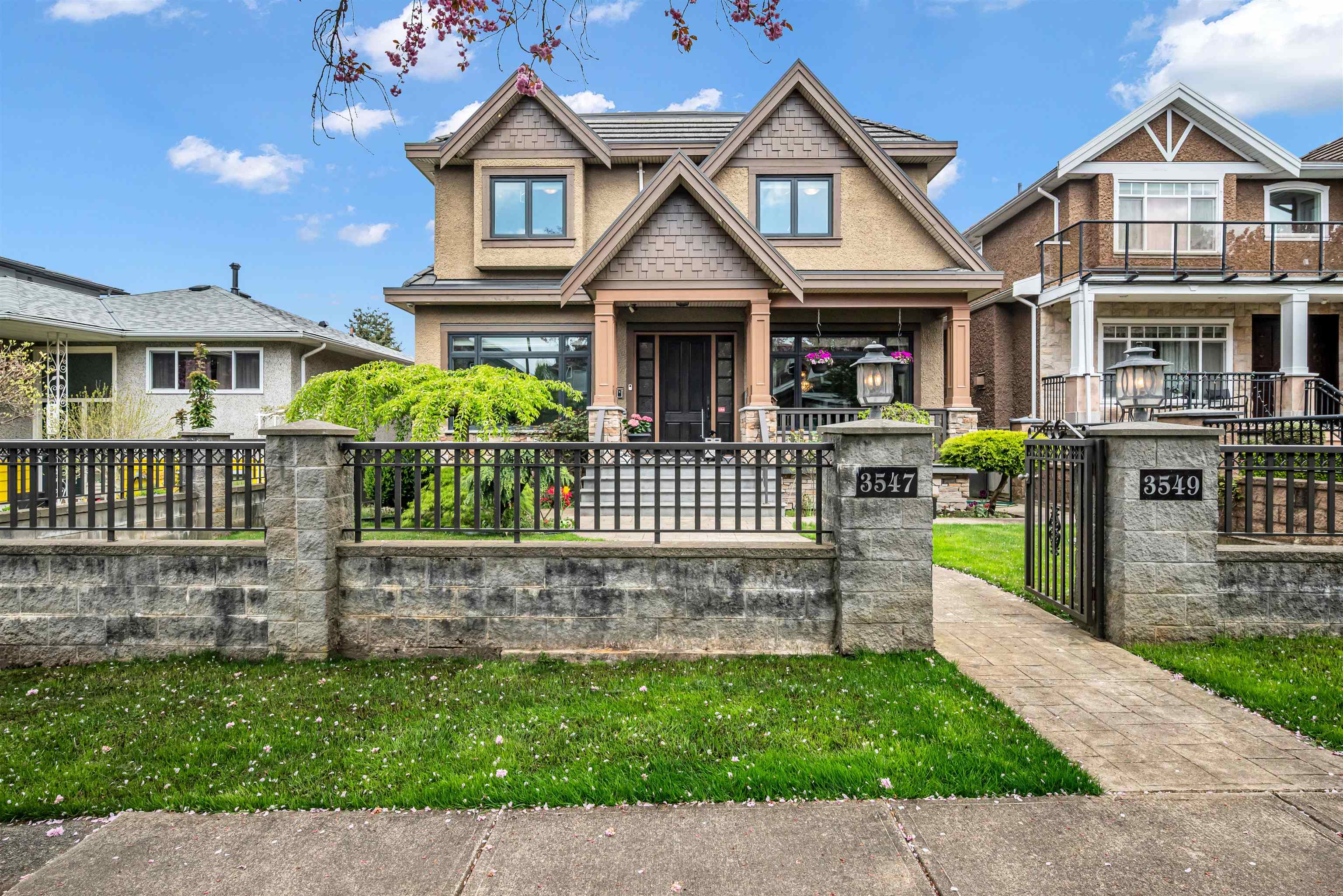 3549 E 46TH AVENUE, Vancouver BC V5S 1B7, R3115210, BC,