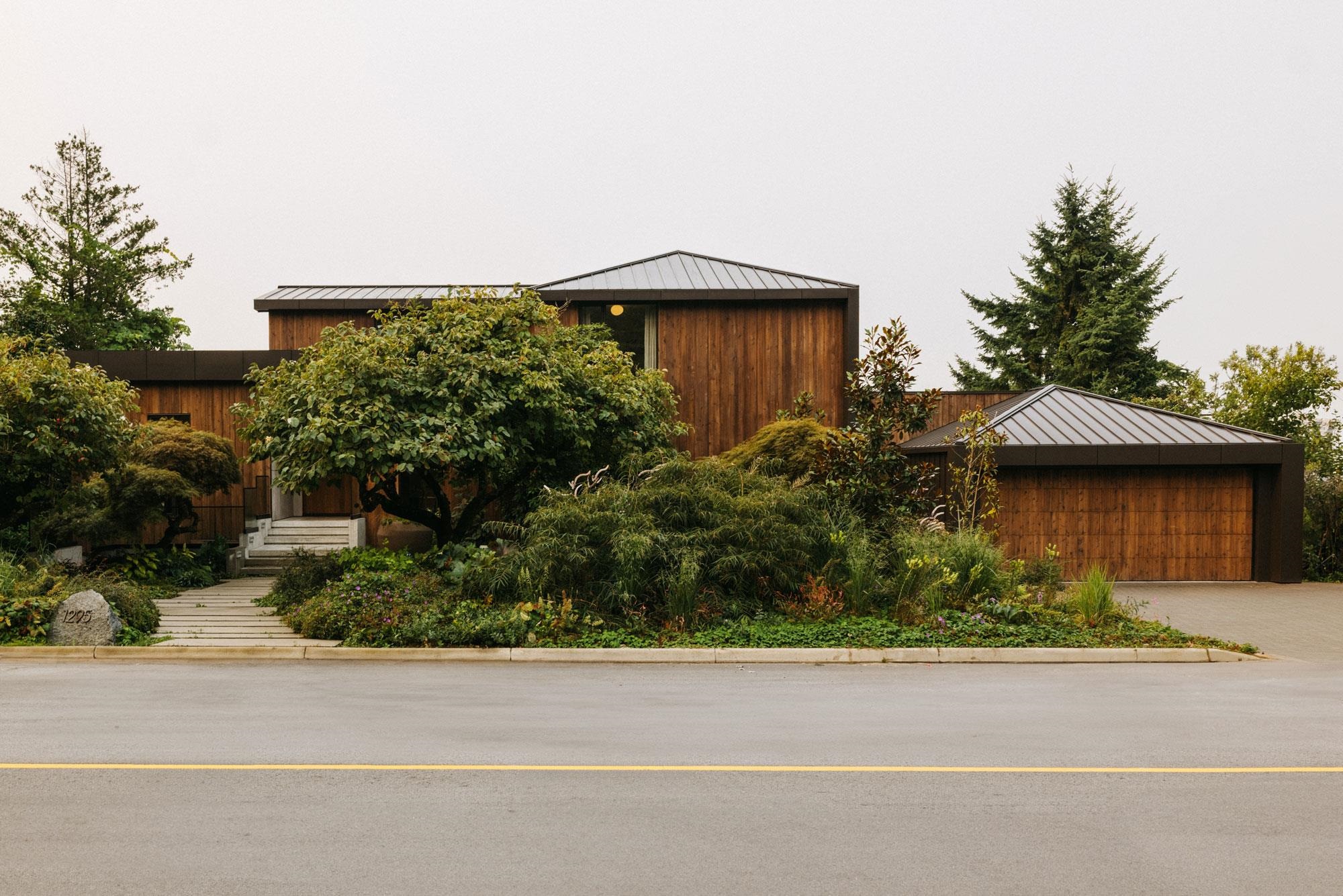 1295 W KEITH ROAD, North Vancouver BC V7P 1Y9, R3115367, BC,