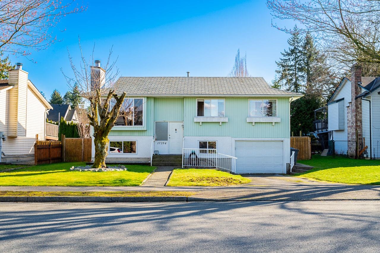 MLS® listing #R3115377 for sale located at 17254 62A AVENUE, Surrey BC V3S 6V5