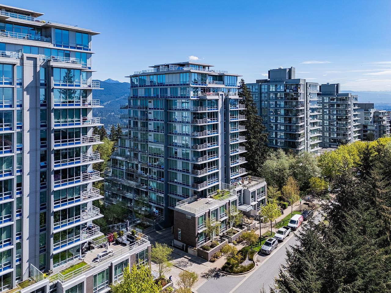 102 9080 UNIVERSITY CRESCENT, R3115401, BC,