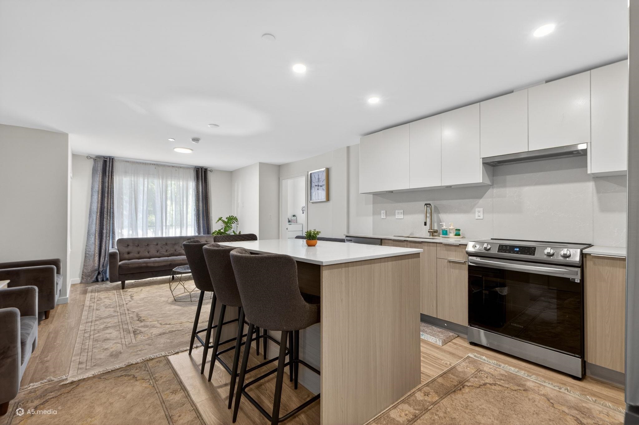 318 13968 LAUREL DRIVE, R3115410, BC,