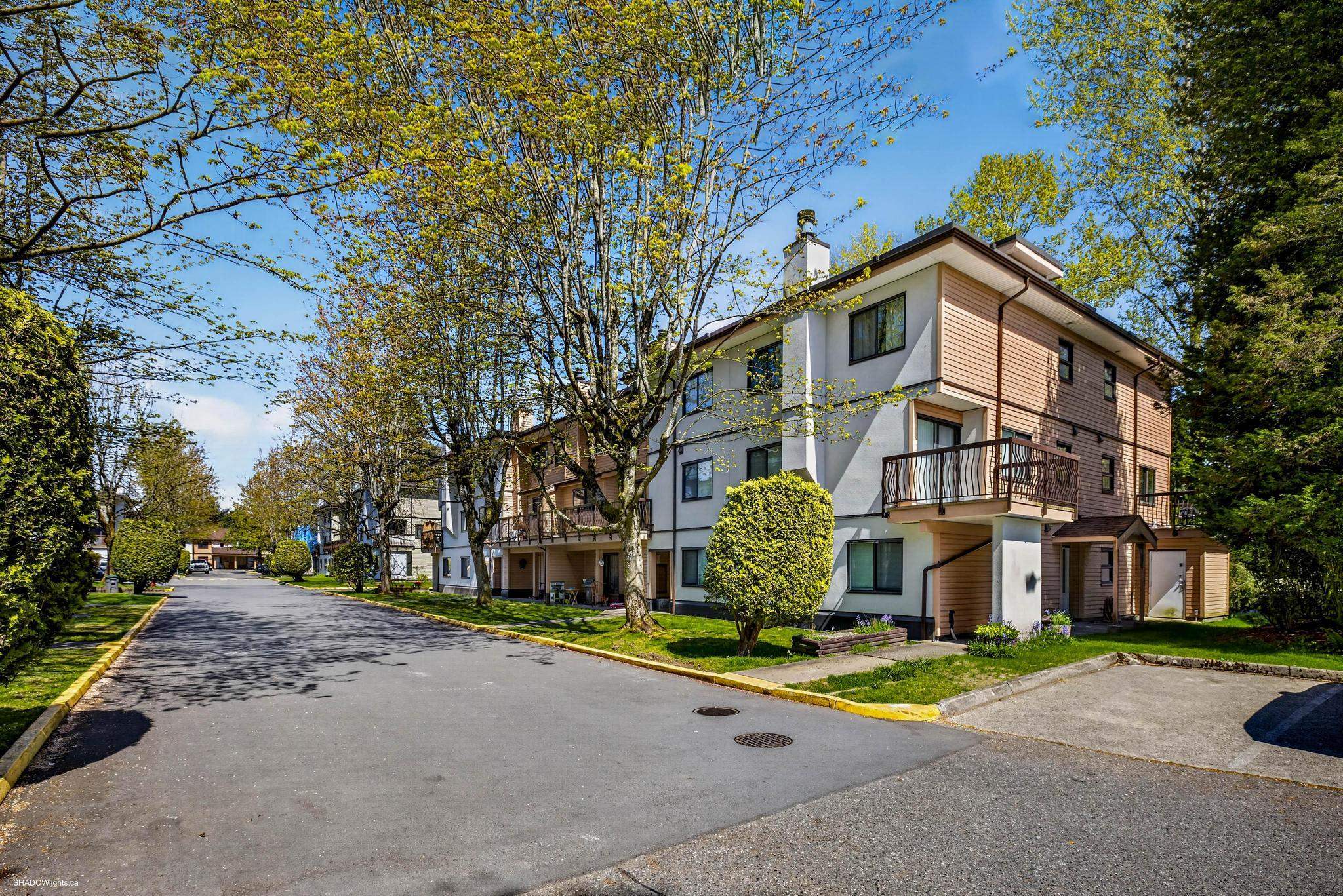 101 7120 133 STREET, R3115454, BC,