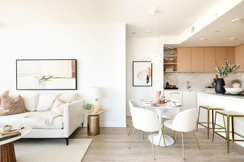 1101 4988 BENNETT STREET, R3115508, BC,