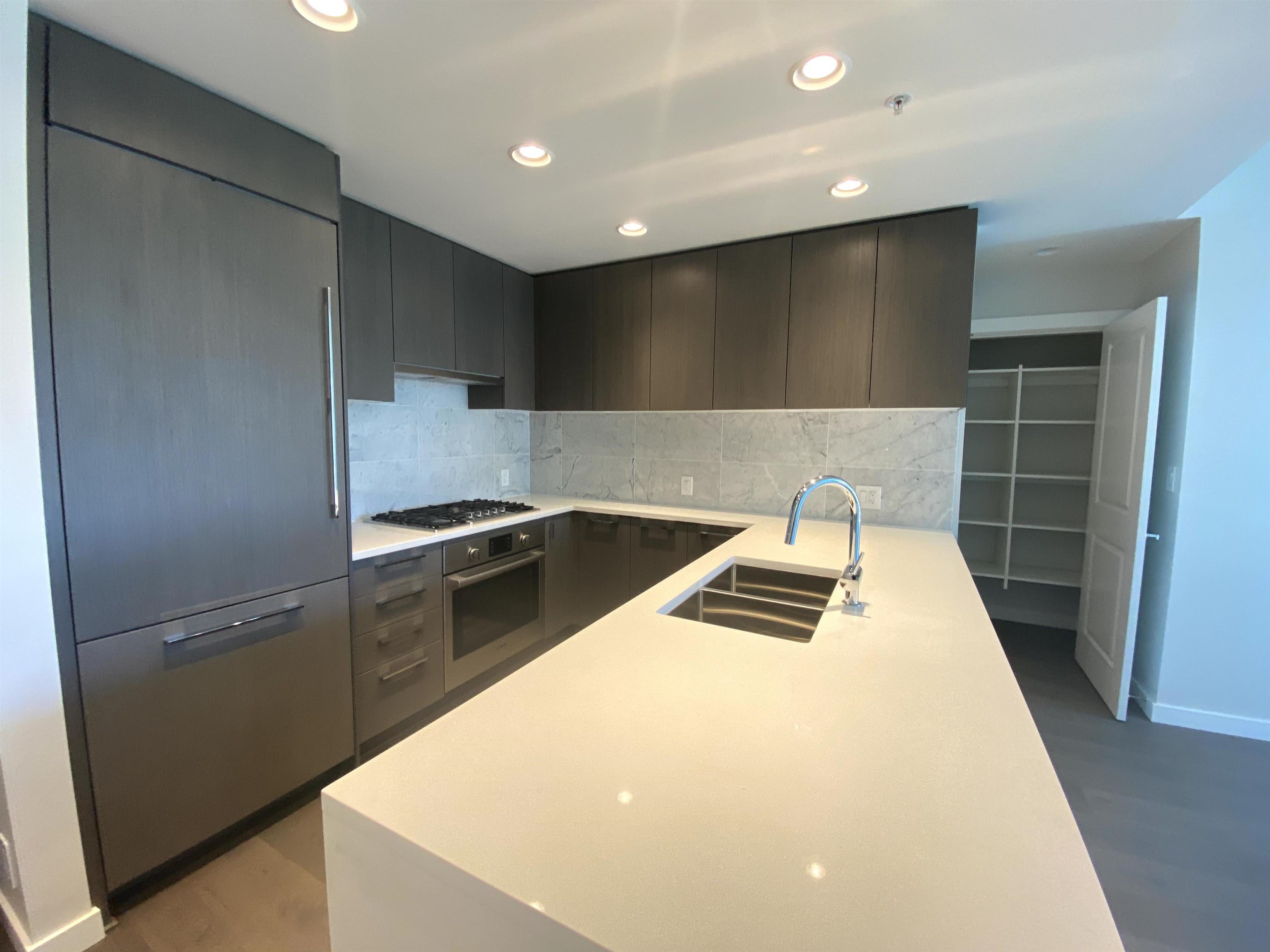 633 3563 ROSS DRIVE, R3115541, BC,