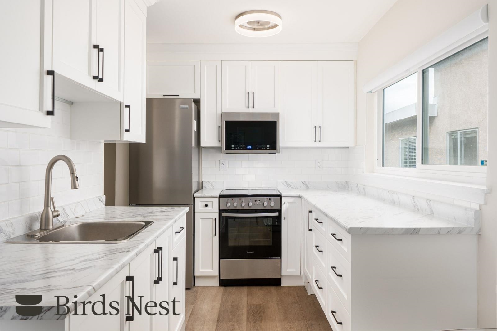 7 1445 11TH AVENUE, R3115591, BC,