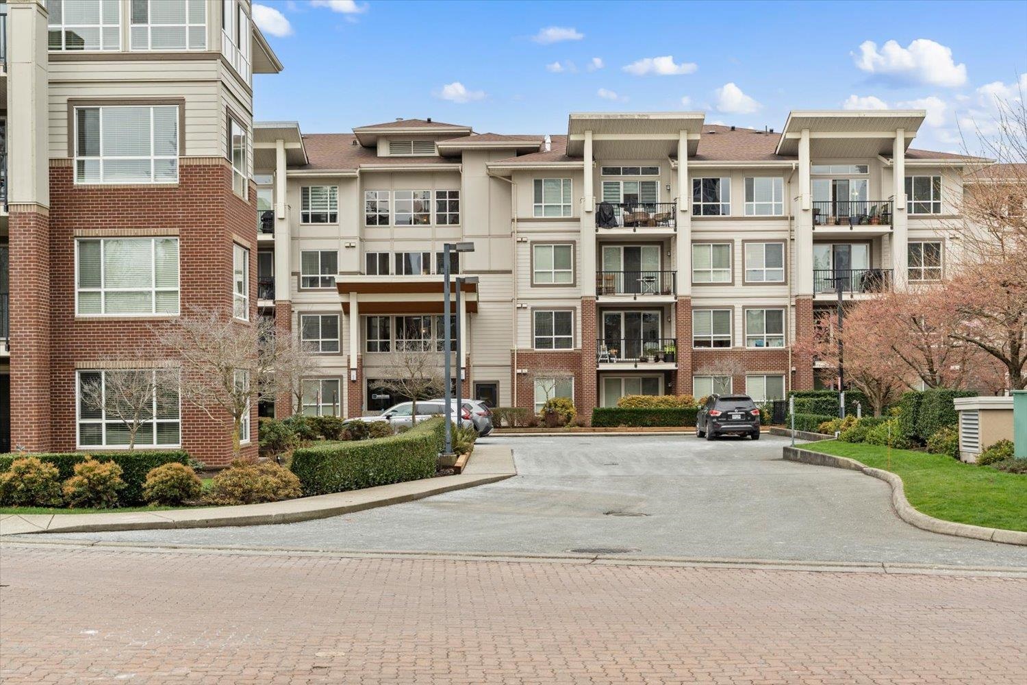 402 3192 GLADWIN ROAD, R3115718, BC,