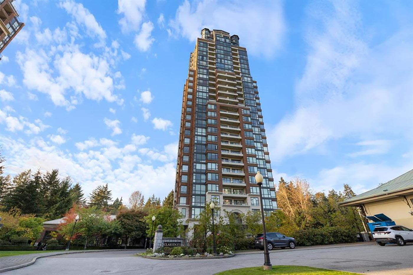702 6837 STATION HILL DRIVE, R3115731, BC,