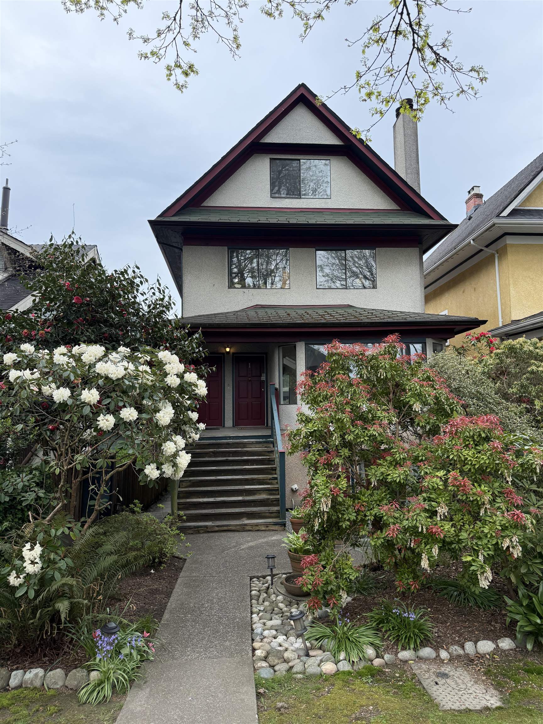 4 131 13 AVENUE, R3115838, BC,