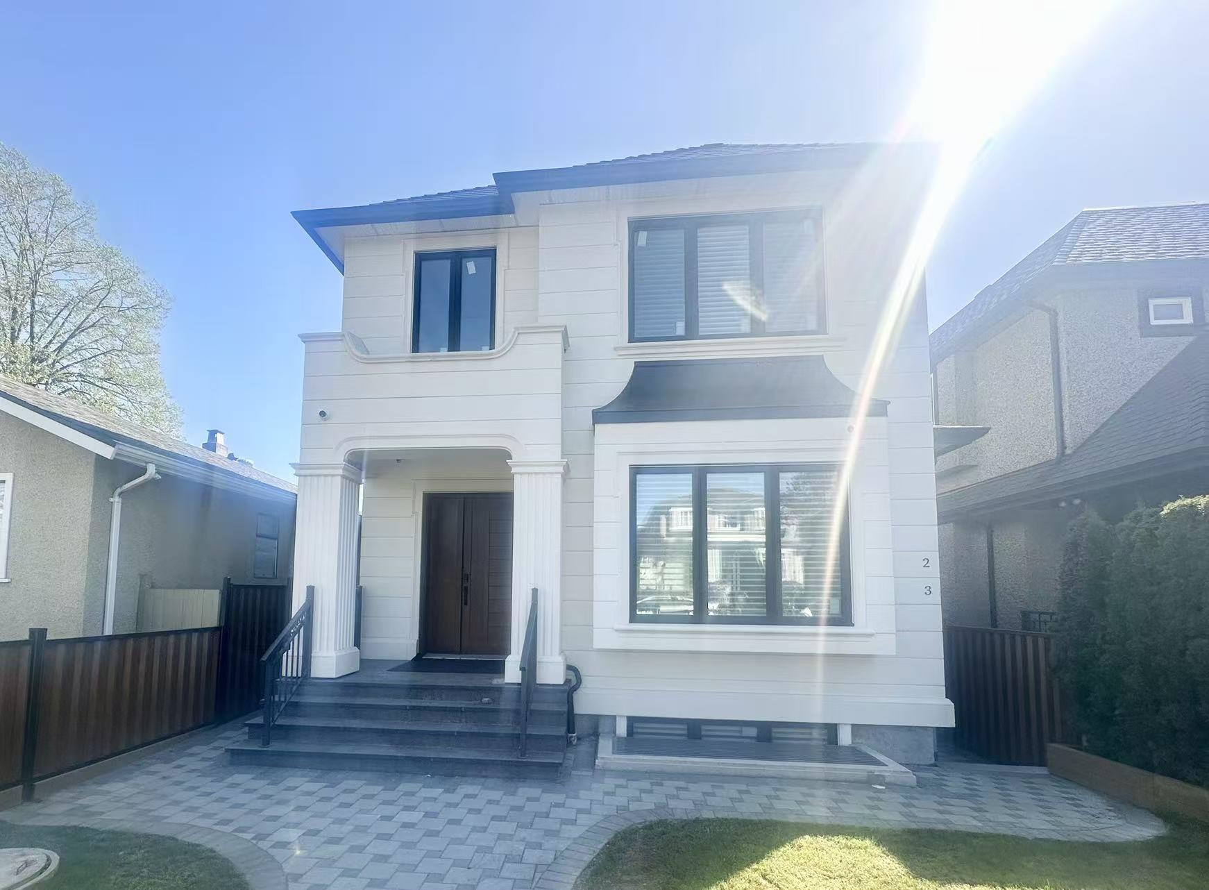 W 45TH AVE, Vancouver BC V5Y 2W1, R3115840, BC,