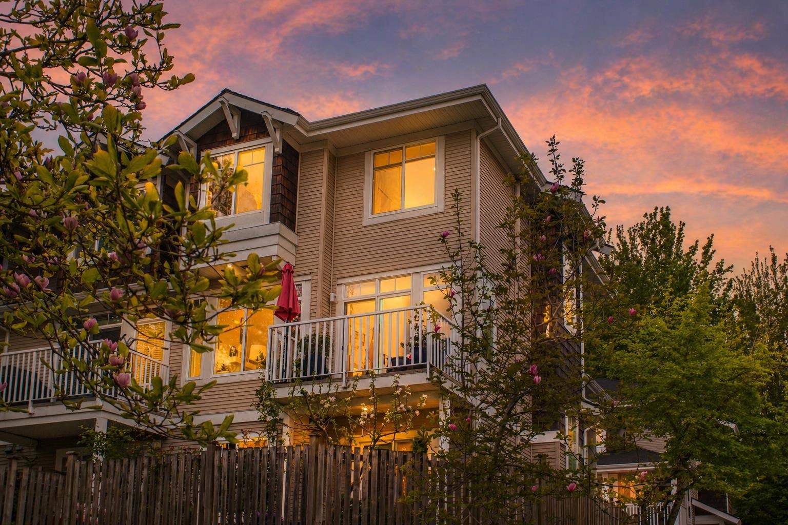 MLS® listing #R3115848 for sale located at 47 15030 58 AVENUE