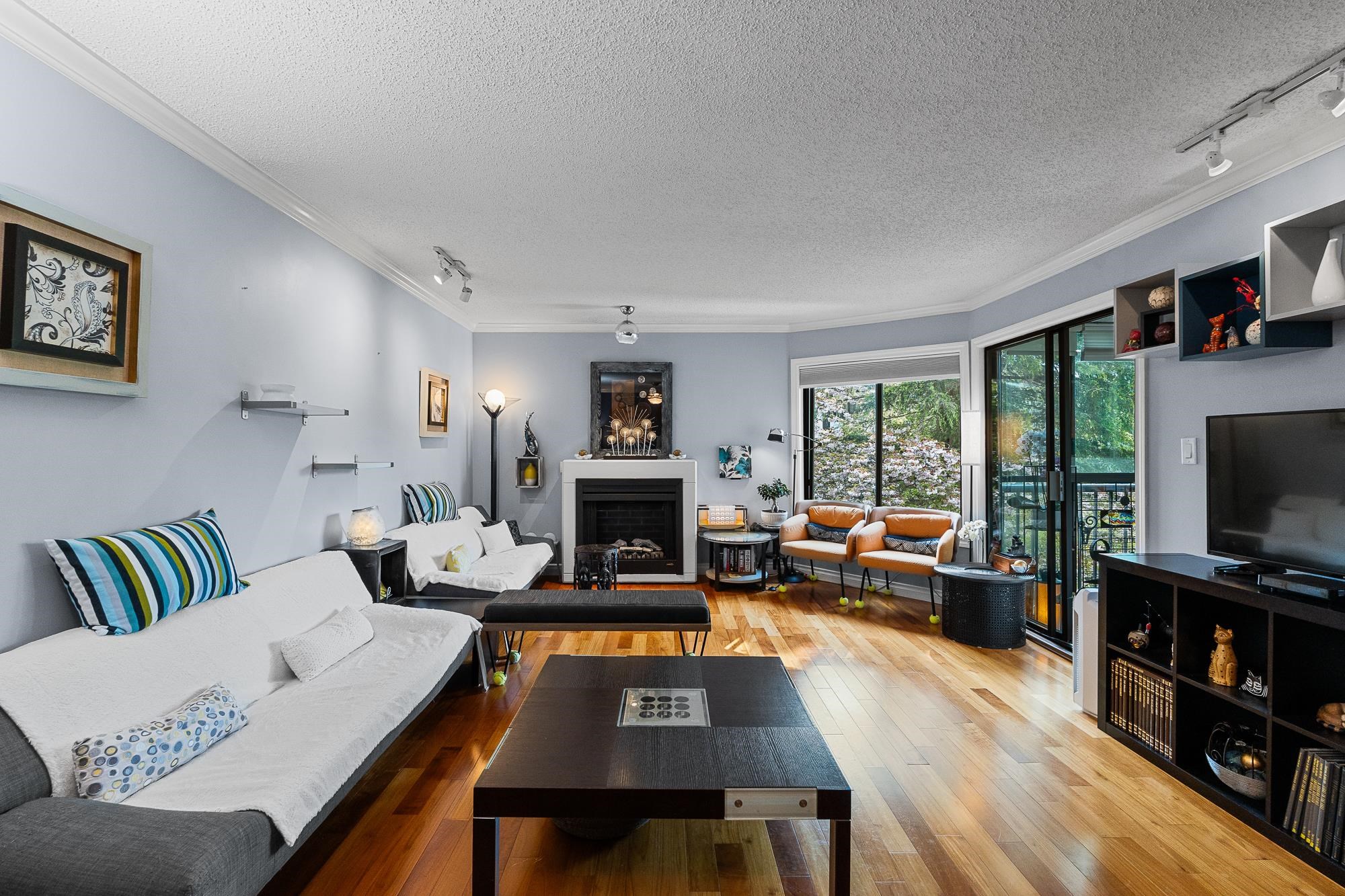 302 1520 VIDAL STREET, R3115898, BC,