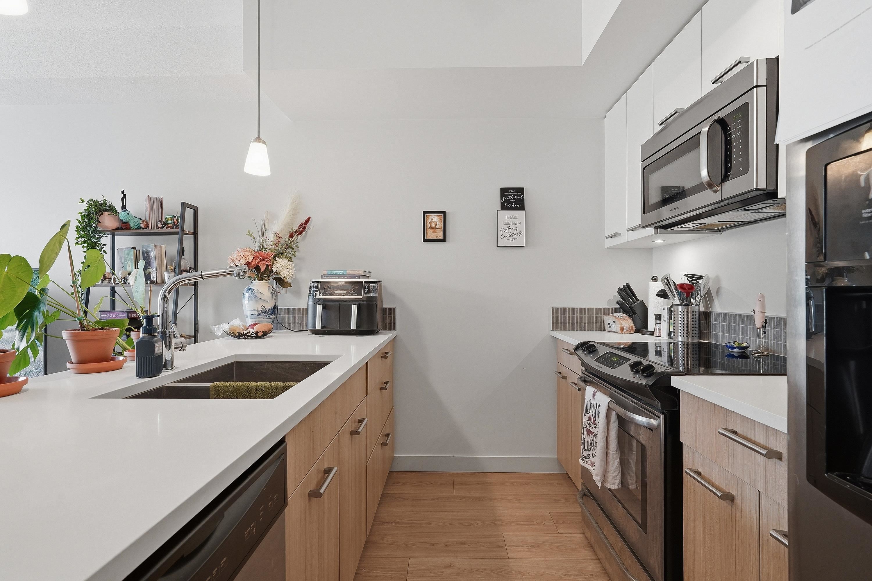 304 2214 KELLY AVENUE, R3115903, BC,