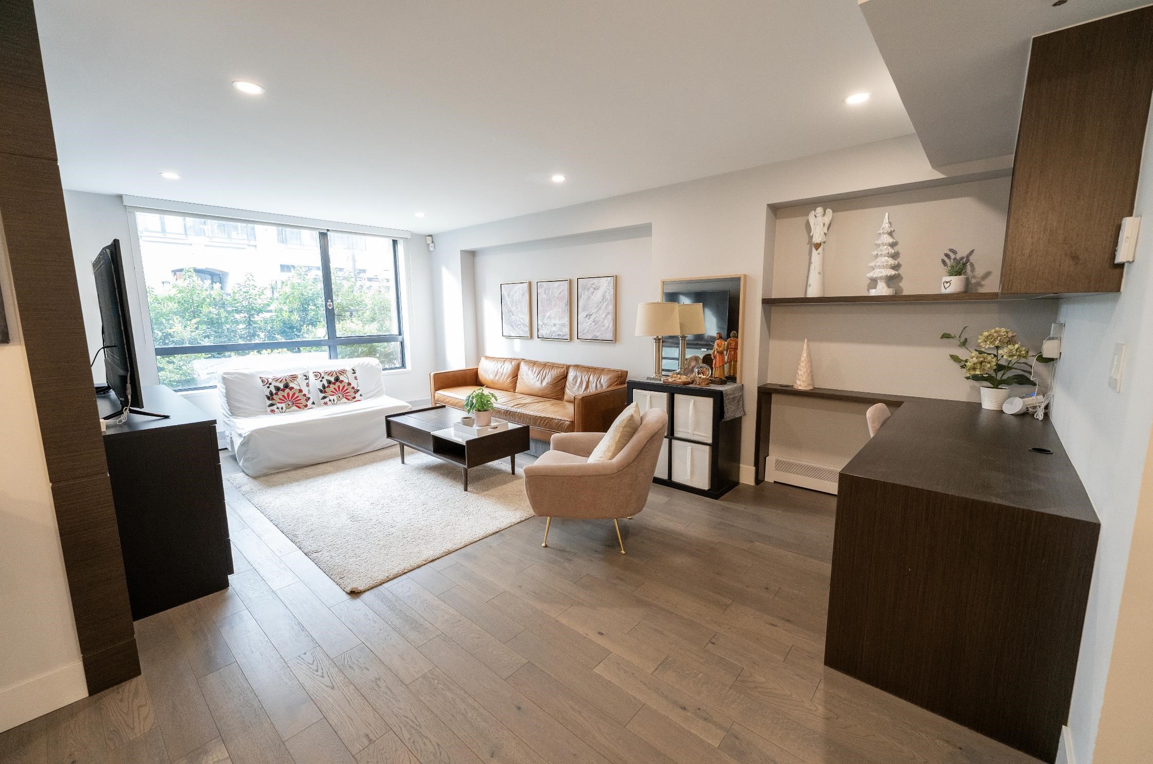 201 289 DRAKE STREET, R3116041, BC,