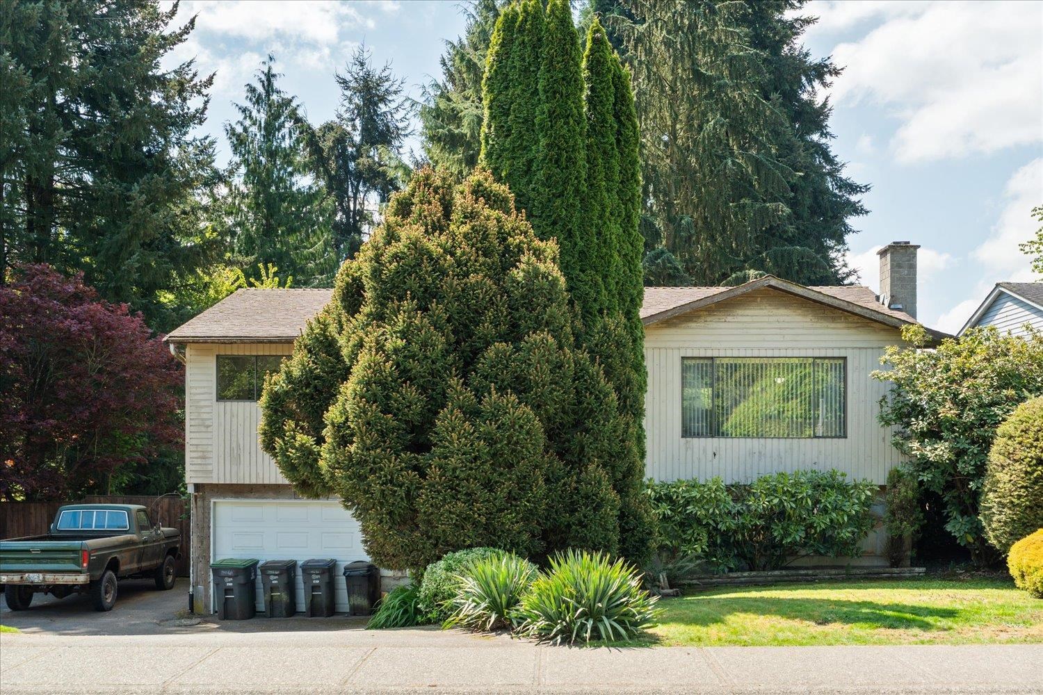 19426 63A AVENUE, Surrey BC V3S 7L6, R3116114, BC,