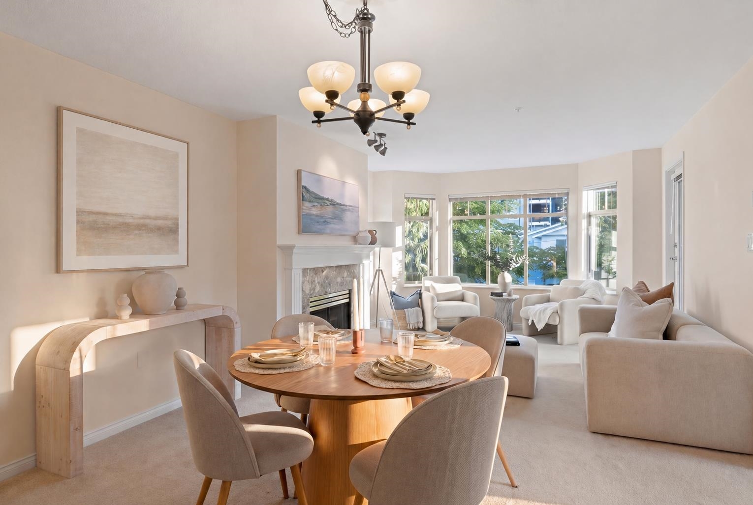 MLS® listing #R3116142 for sale located at 405 2059 CHESTERFIELD AVENUE