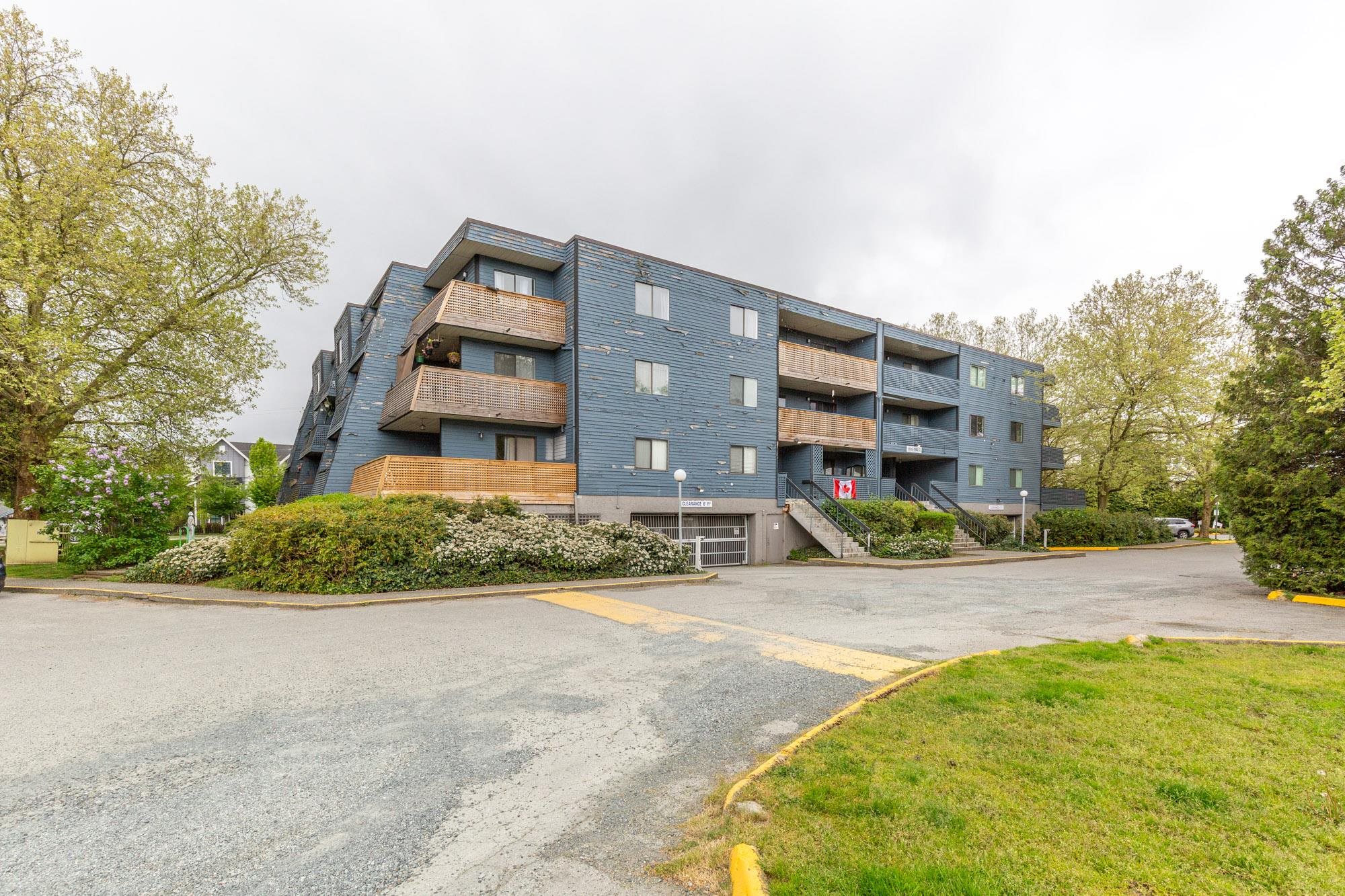 309 5906 176A STREET, R3116159, BC,