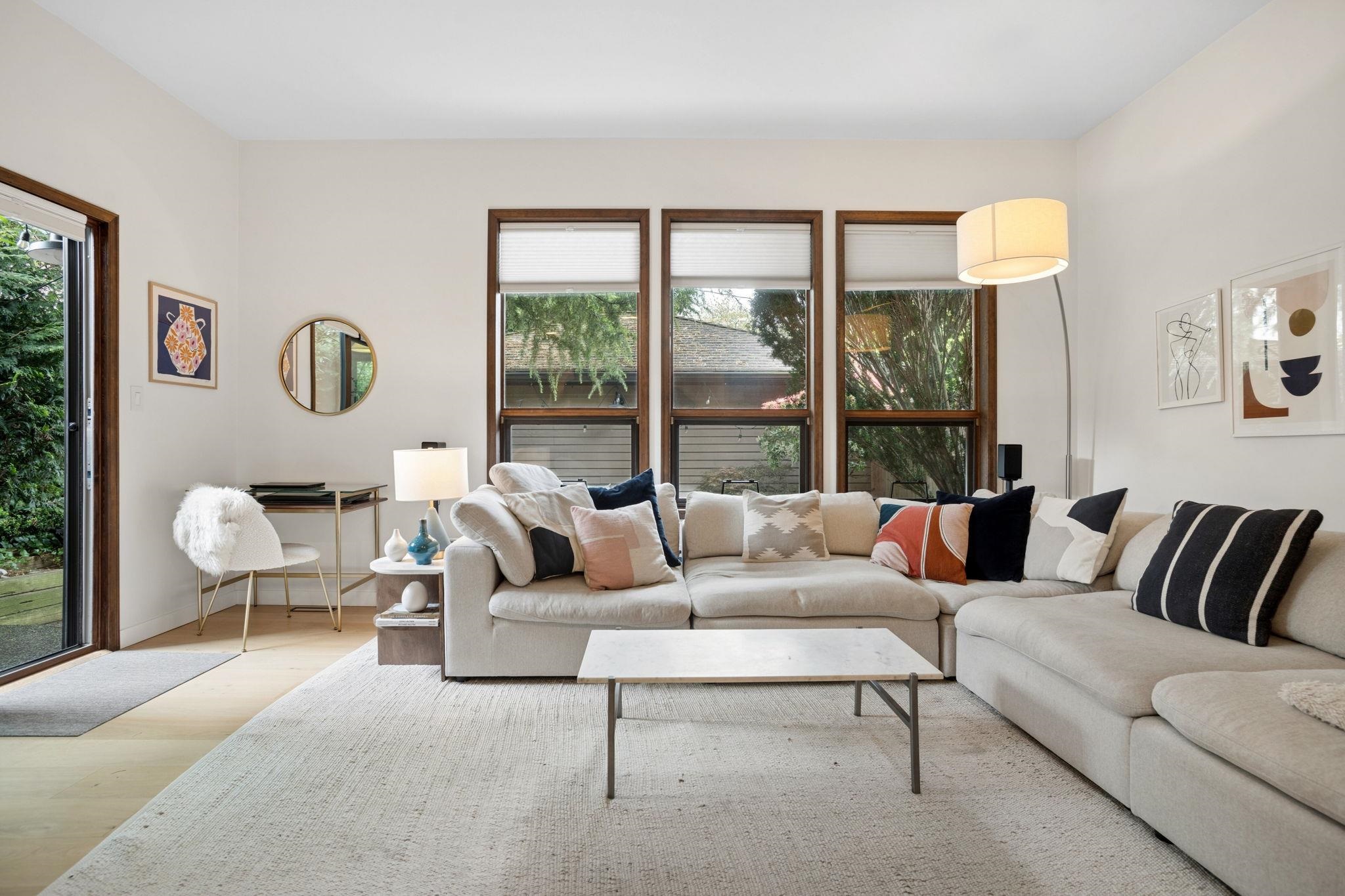 2421 TRAFALGAR STREET, Vancouver BC V6K 3T2, R3116198, BC,