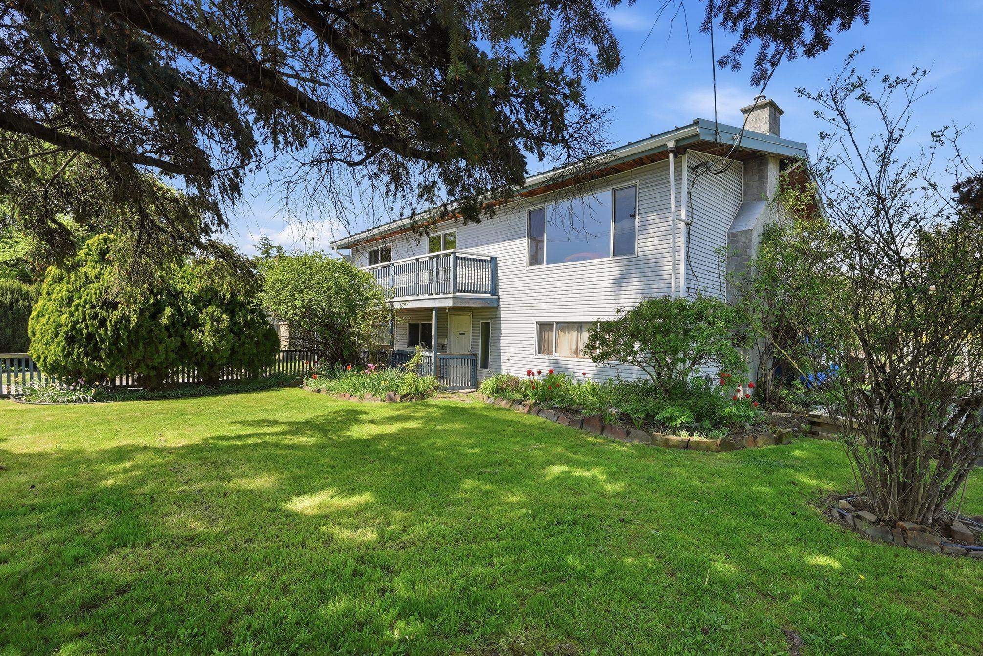 17569 60 AVENUE, Surrey BC V3S 1T9, R3116265, BC,