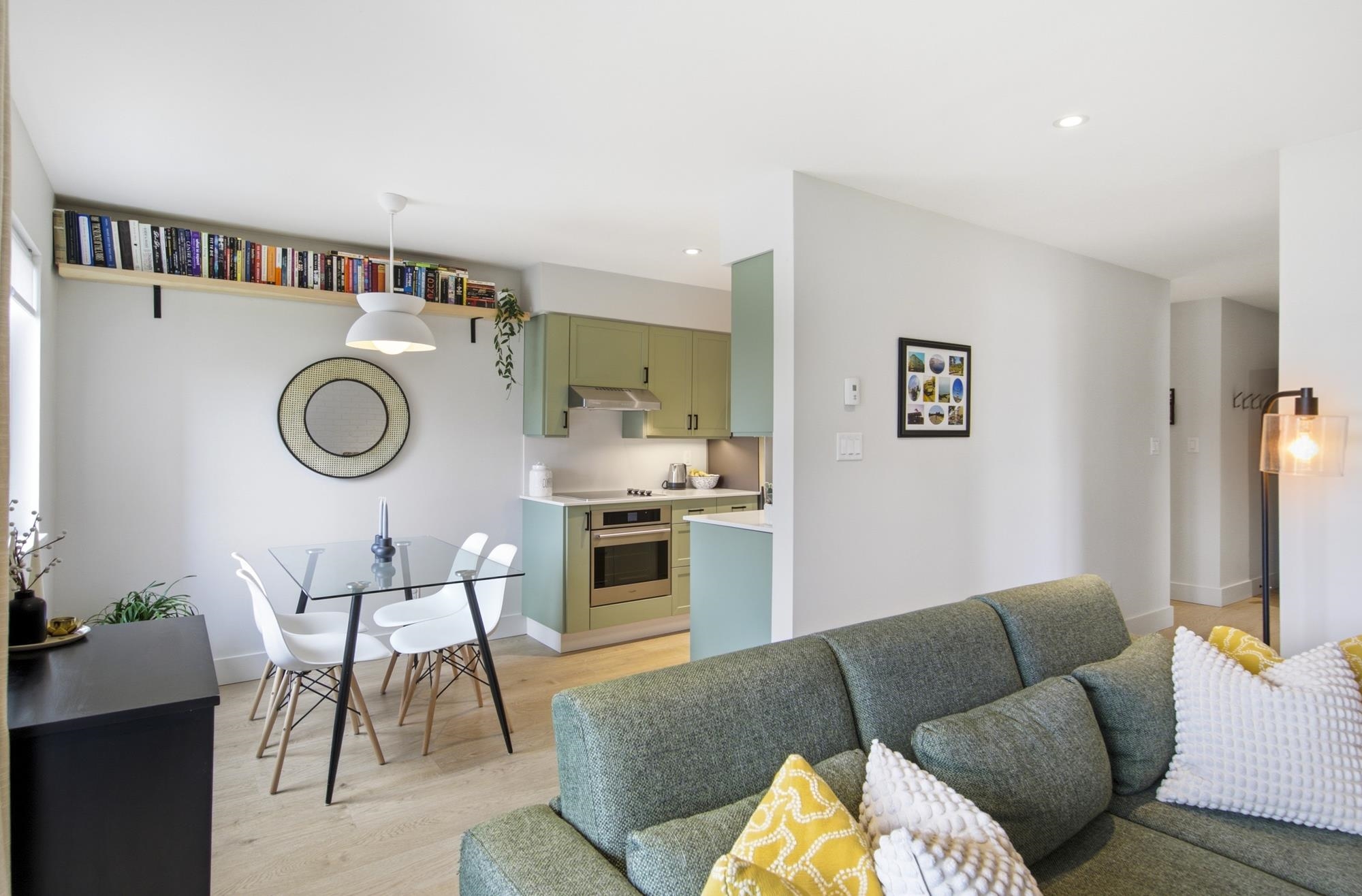 304 1825 8TH AVENUE, R3116267, BC,