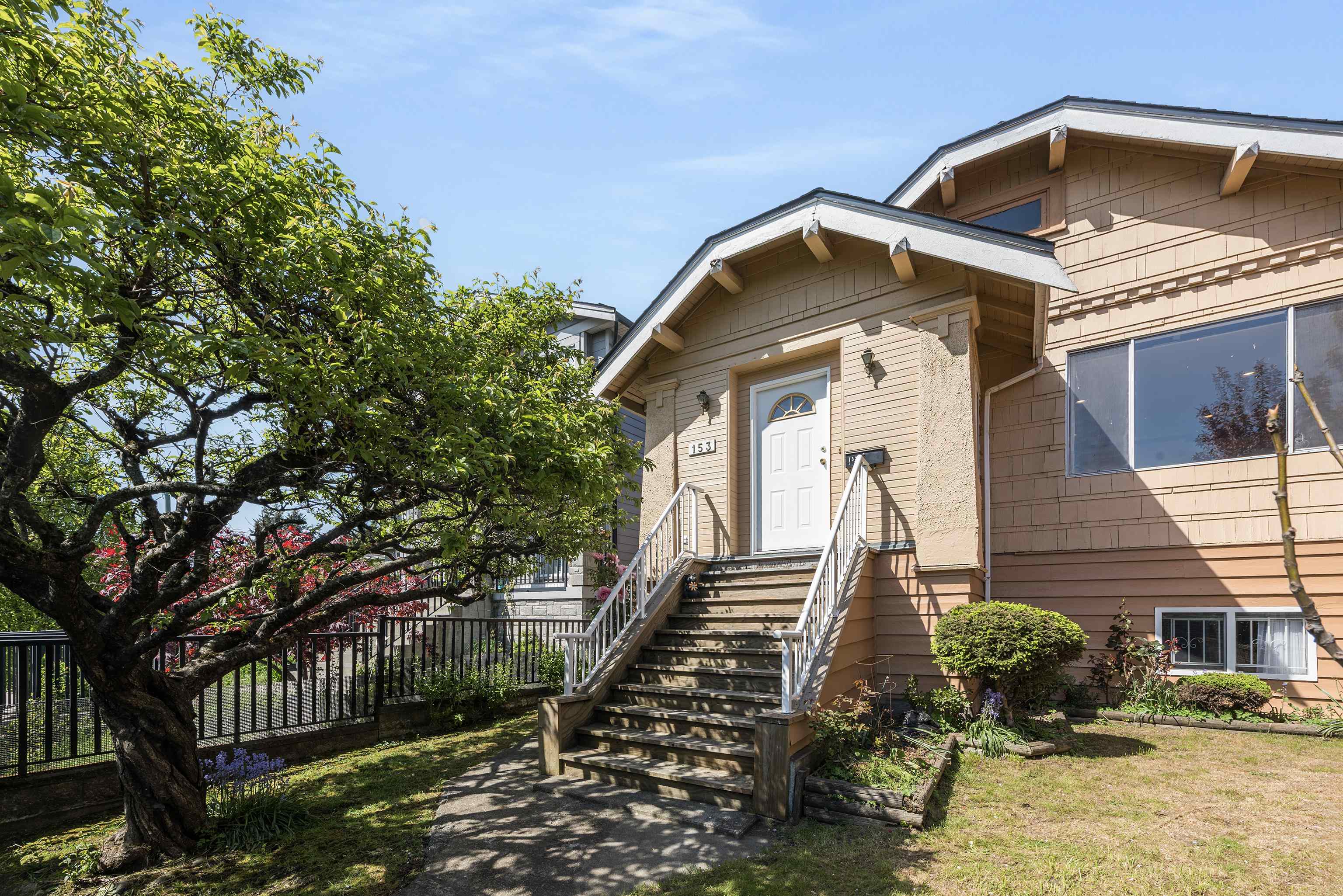 153 SE MARINE DRIVE, Vancouver BC V5X 2S2, R3116300, BC,