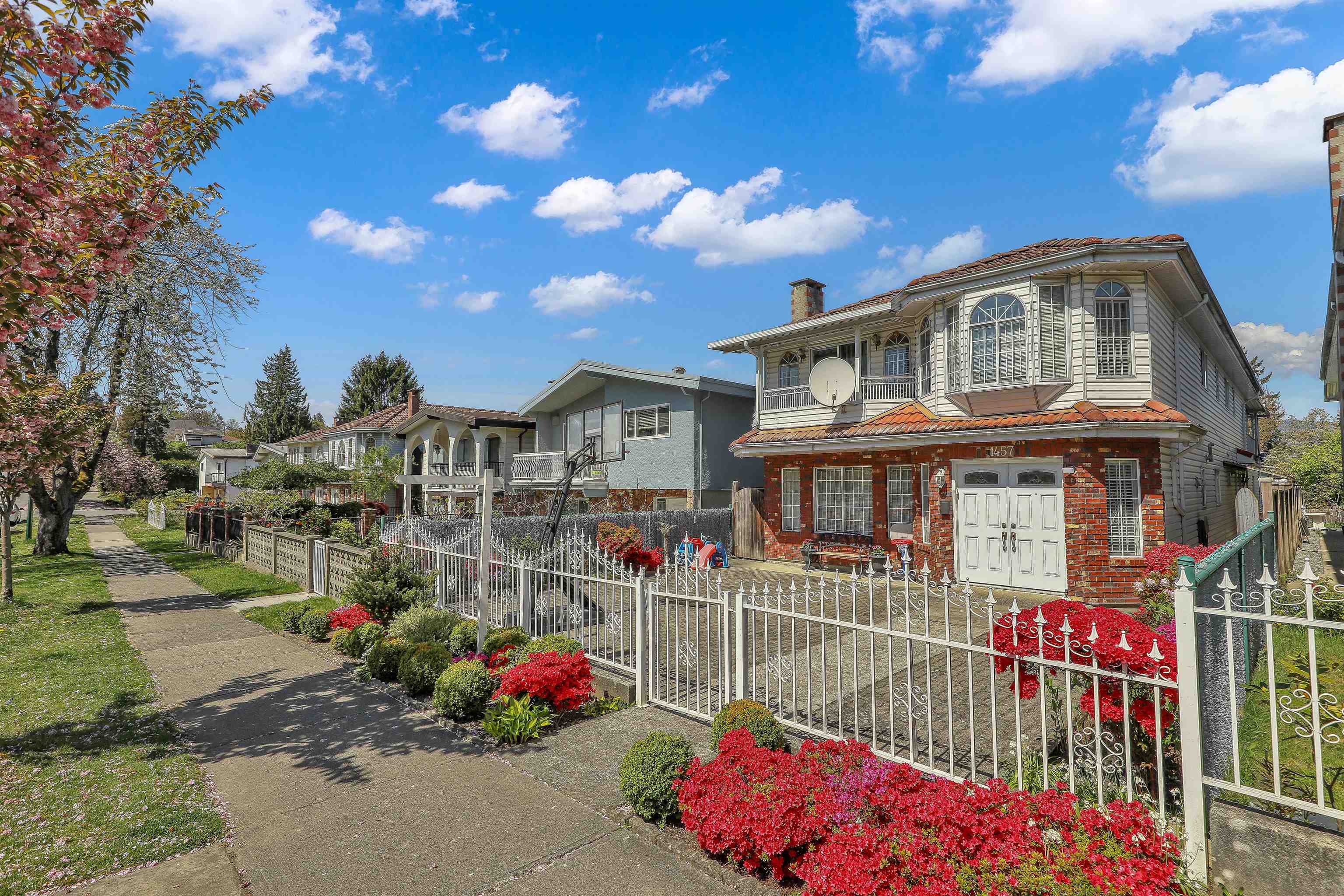 1457 E 18TH AVENUE, Vancouver BC V5N 2H2, R3116350, BC,