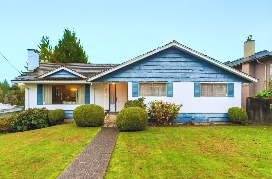 1250 DELTA AVENUE, Burnaby BC V5B 3G2, R3116553, BC,