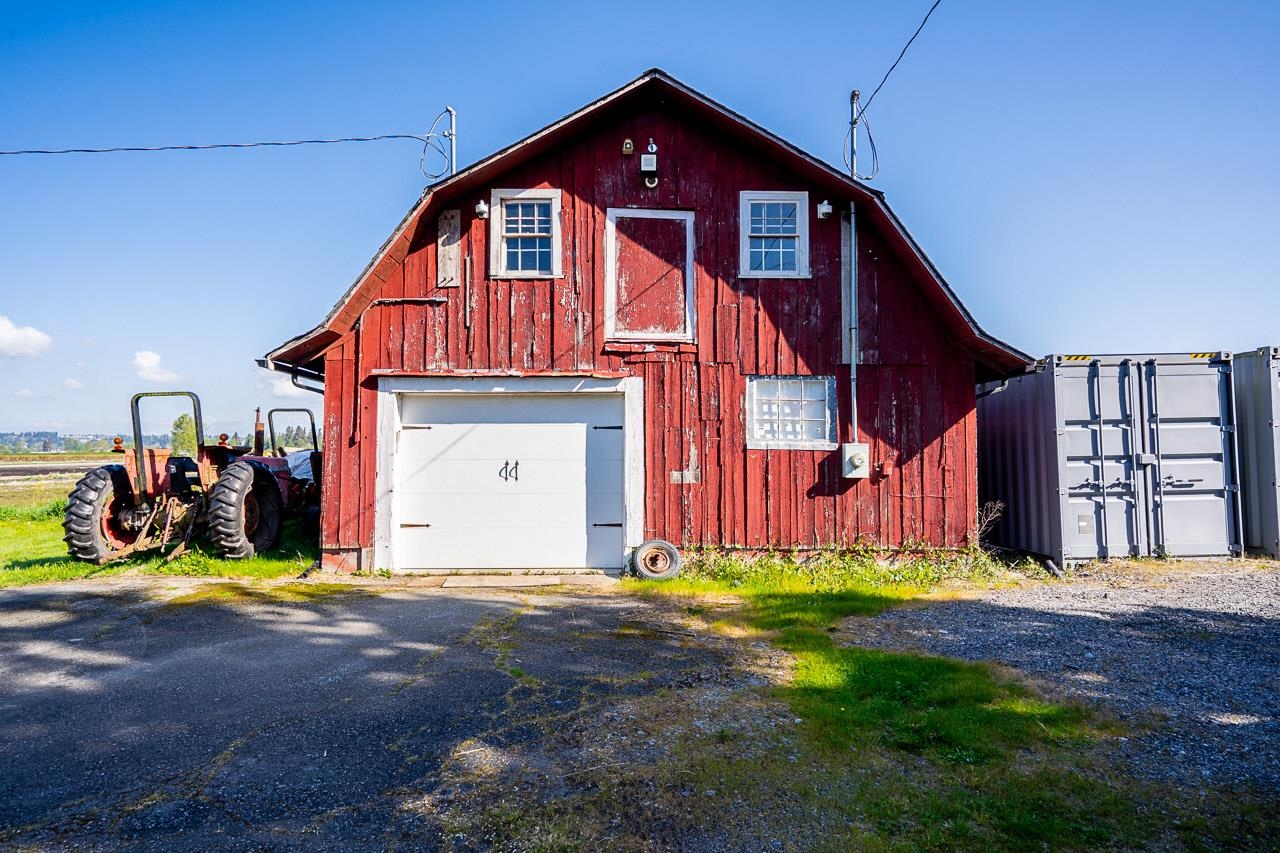 15675 40TH AVENUE, Surrey BC V3Z 1E6, R3116588, BC,