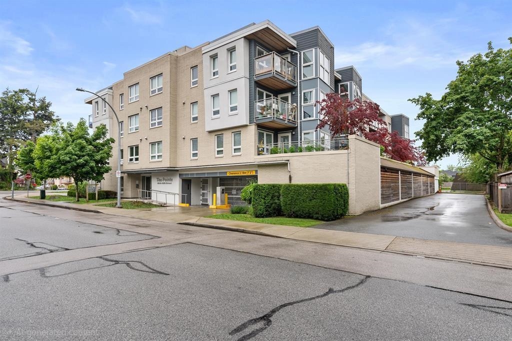 105 4815 55B STREET, R3116644, BC,